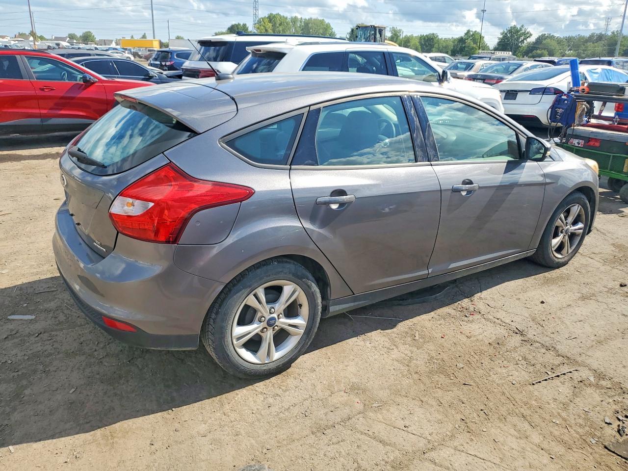 2013 Ford Focus Se Charcoal vin: 1FADP3K27DL169262