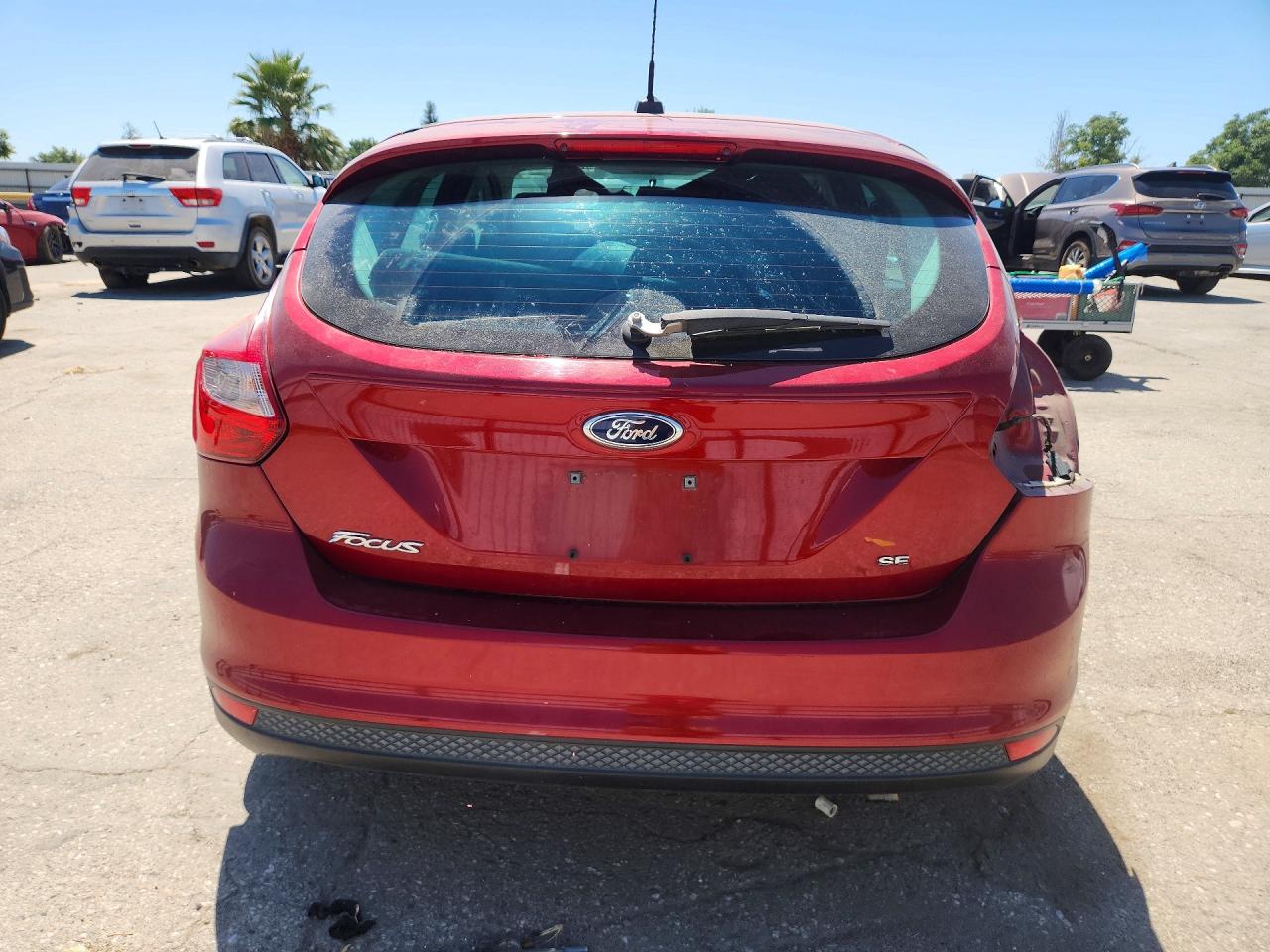 2013 Ford Focus Se Red vin: 1FADP3K27DL177930