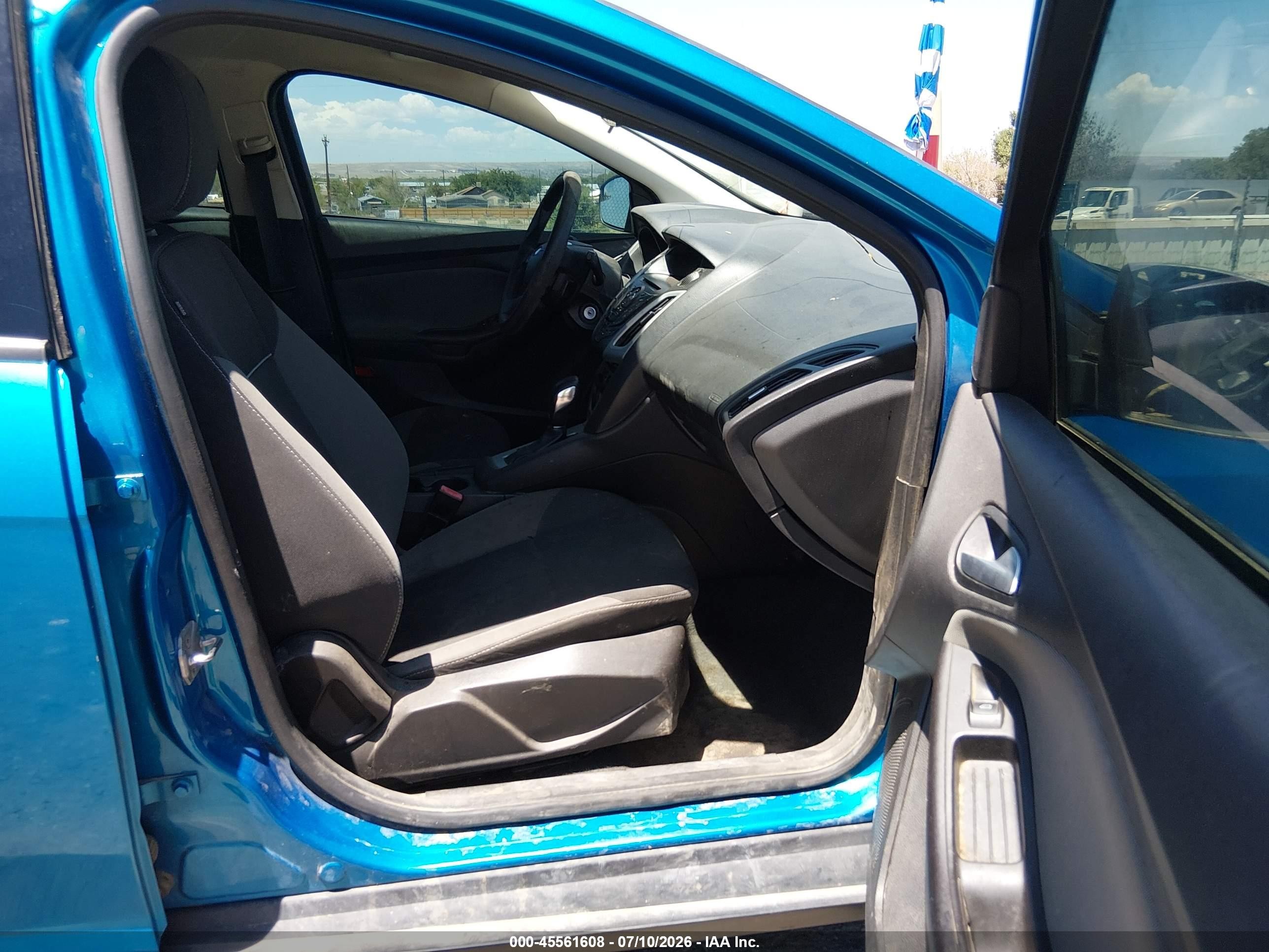 2013 Ford Focus Se Синий vin: 1FADP3K27DL210506