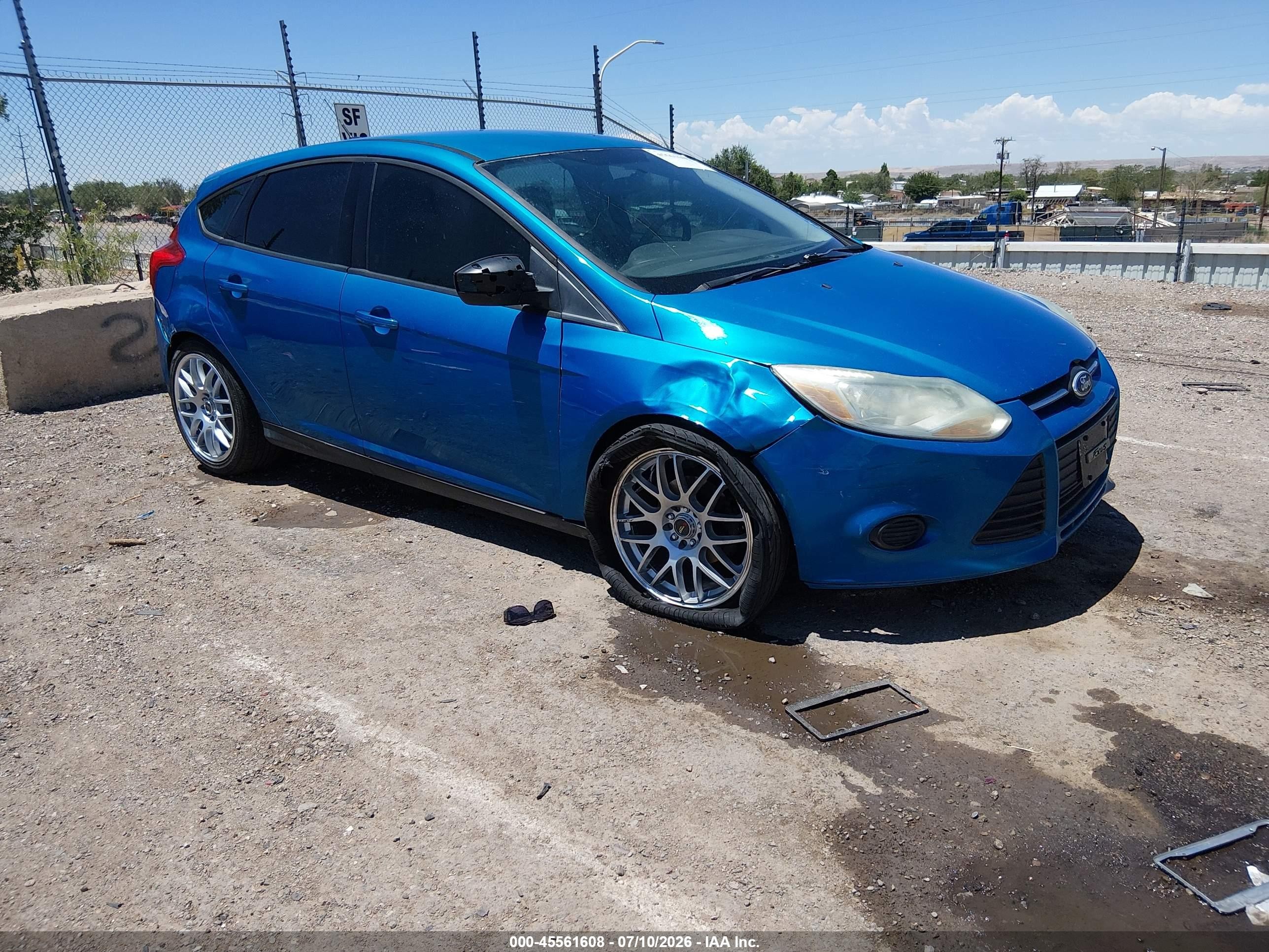2013 Ford Focus Se Blue vin: 1FADP3K27DL210506
