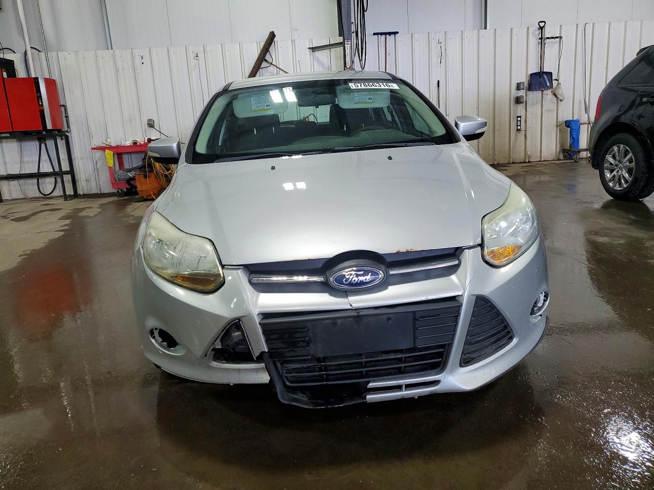 2013 Ford Focus Se Silver vin: 1FADP3K27DL218573