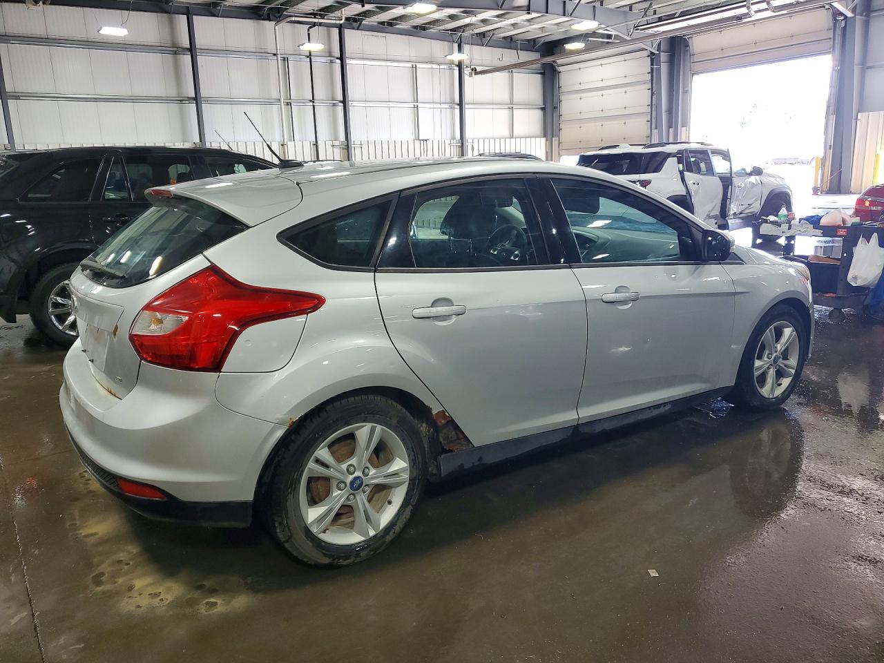 2013 Ford Focus Se Silver vin: 1FADP3K27DL218573
