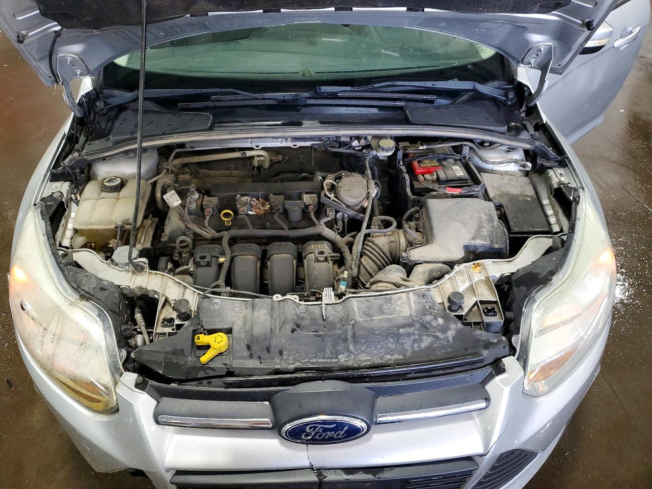2013 Ford Focus Se Silver vin: 1FADP3K27DL218573