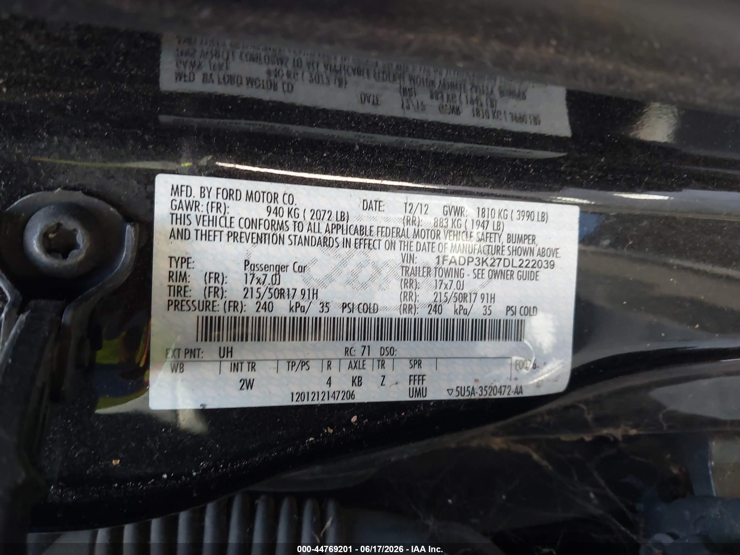 2013 Ford Focus Se Черный vin: 1FADP3K27DL222039