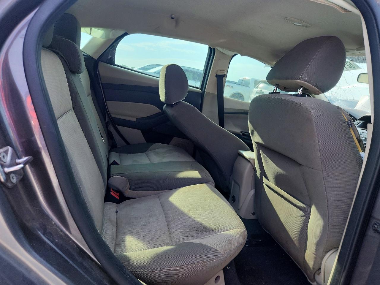 2013 Ford Focus Se Gray vin: 1FADP3K27DL258958