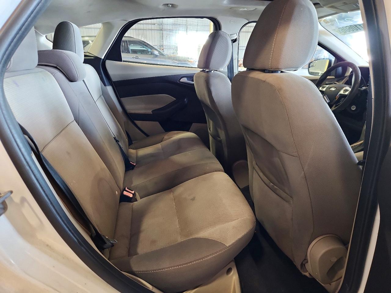 2013 Ford Focus Se White vin: 1FADP3K27DL266297