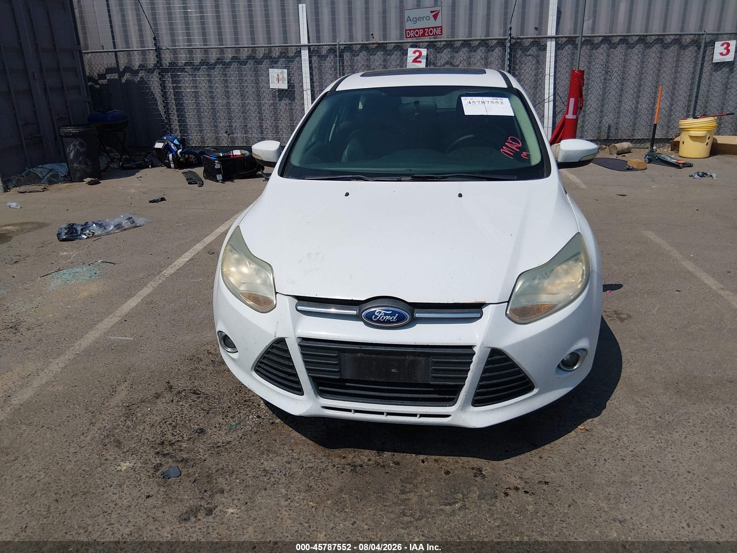 2013 Ford Focus Se Белый vin: 1FADP3K27DL273251