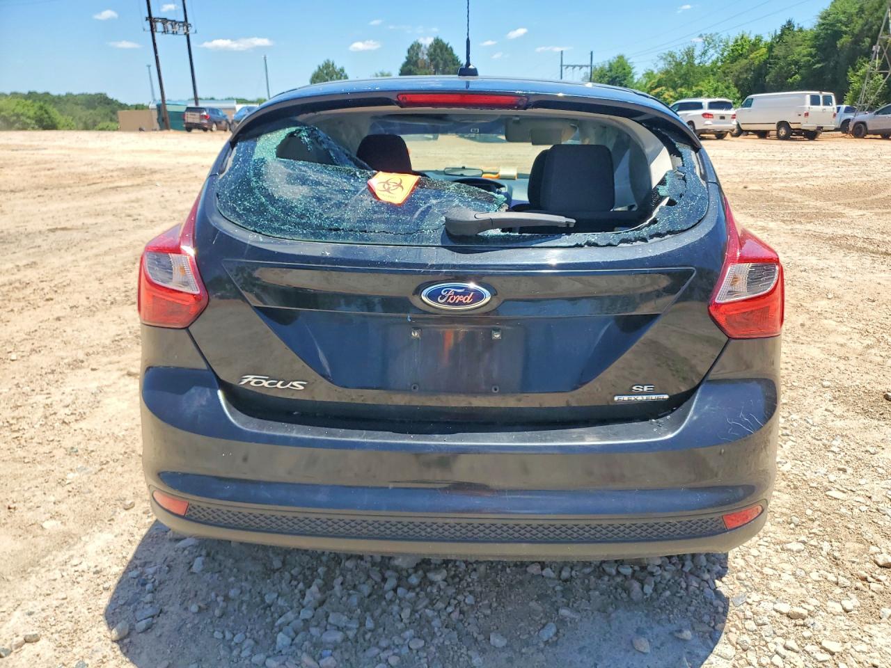 2014 Ford Focus Se Black vin: 1FADP3K27EL102940