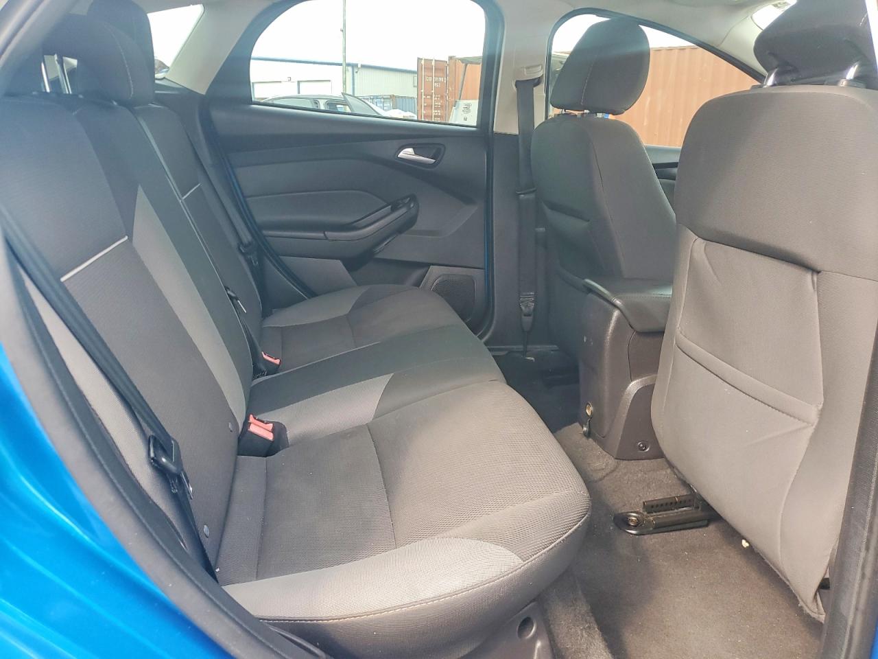 2014 Ford Focus Se Blue vin: 1FADP3K27EL115431