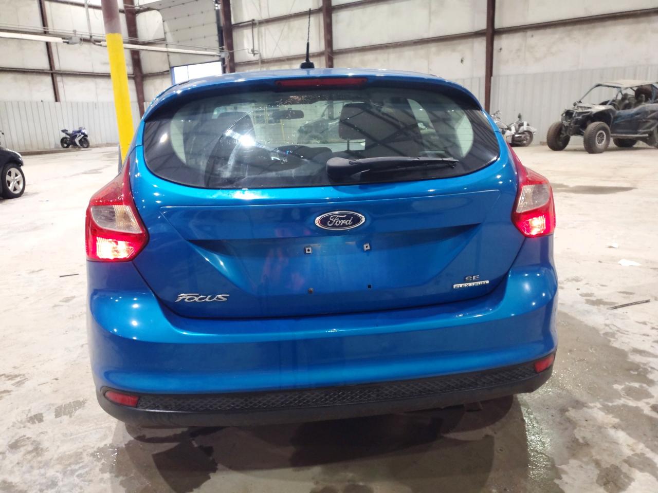 2014 Ford Focus Se Синий vin: 1FADP3K27EL116434