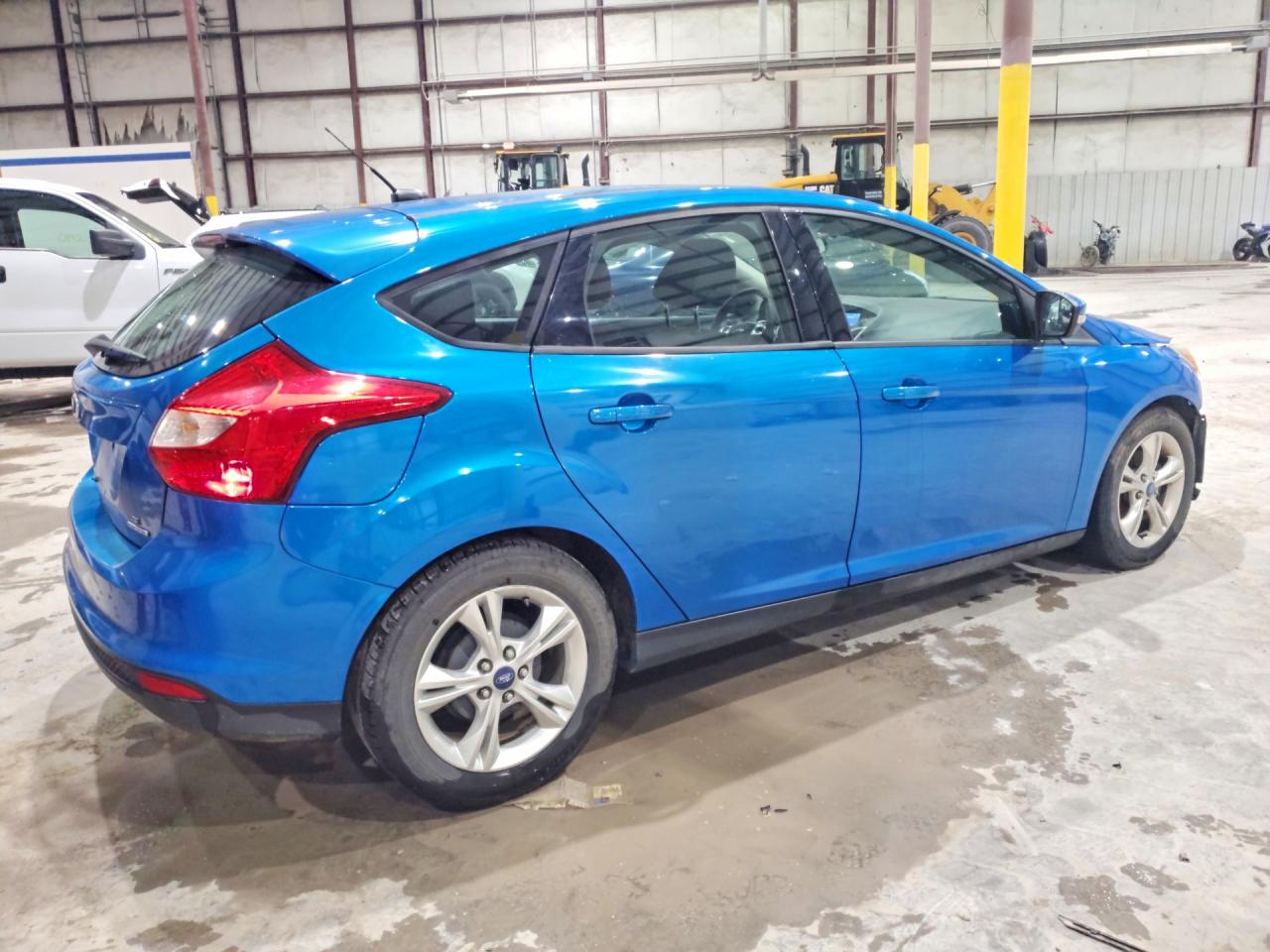 2014 Ford Focus Se Синий vin: 1FADP3K27EL116434