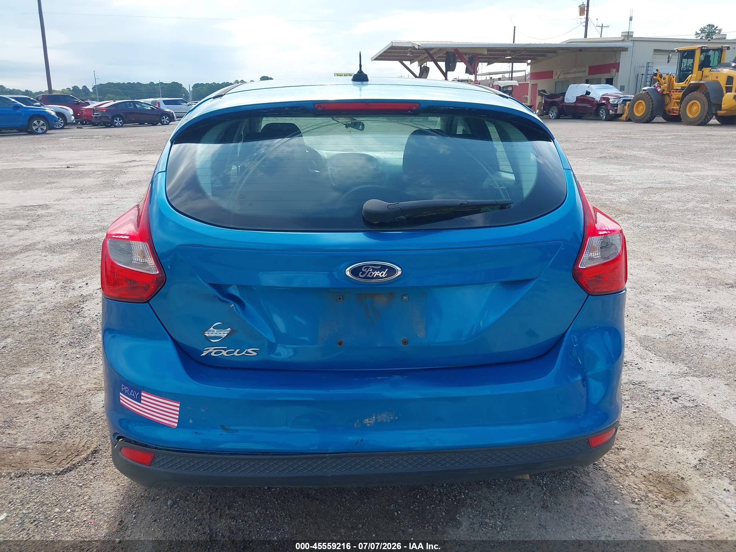 2014 Ford Focus Se Blue vin: 1FADP3K27EL137767