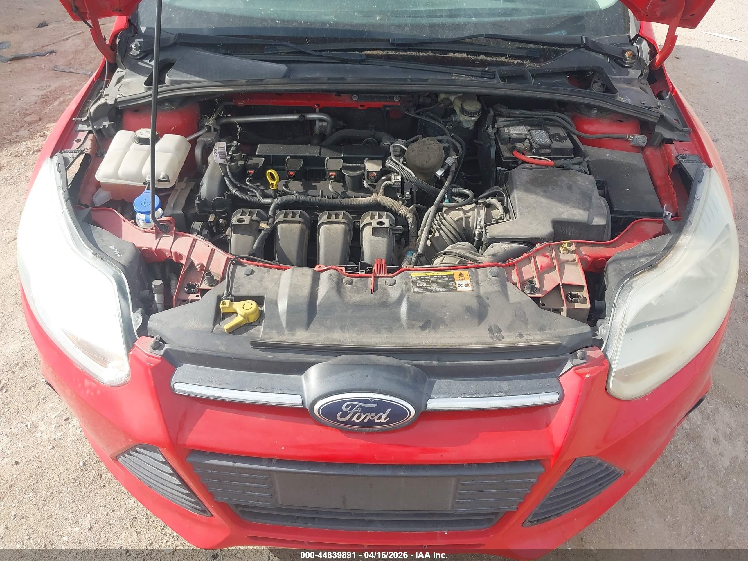 2014 Ford Focus Se Red vin: 1FADP3K27EL156660