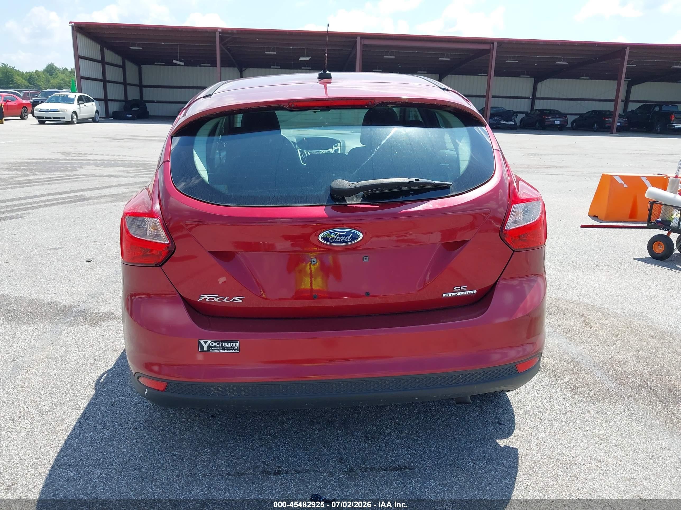 2014 Ford Focus Se Red vin: 1FADP3K27EL182482