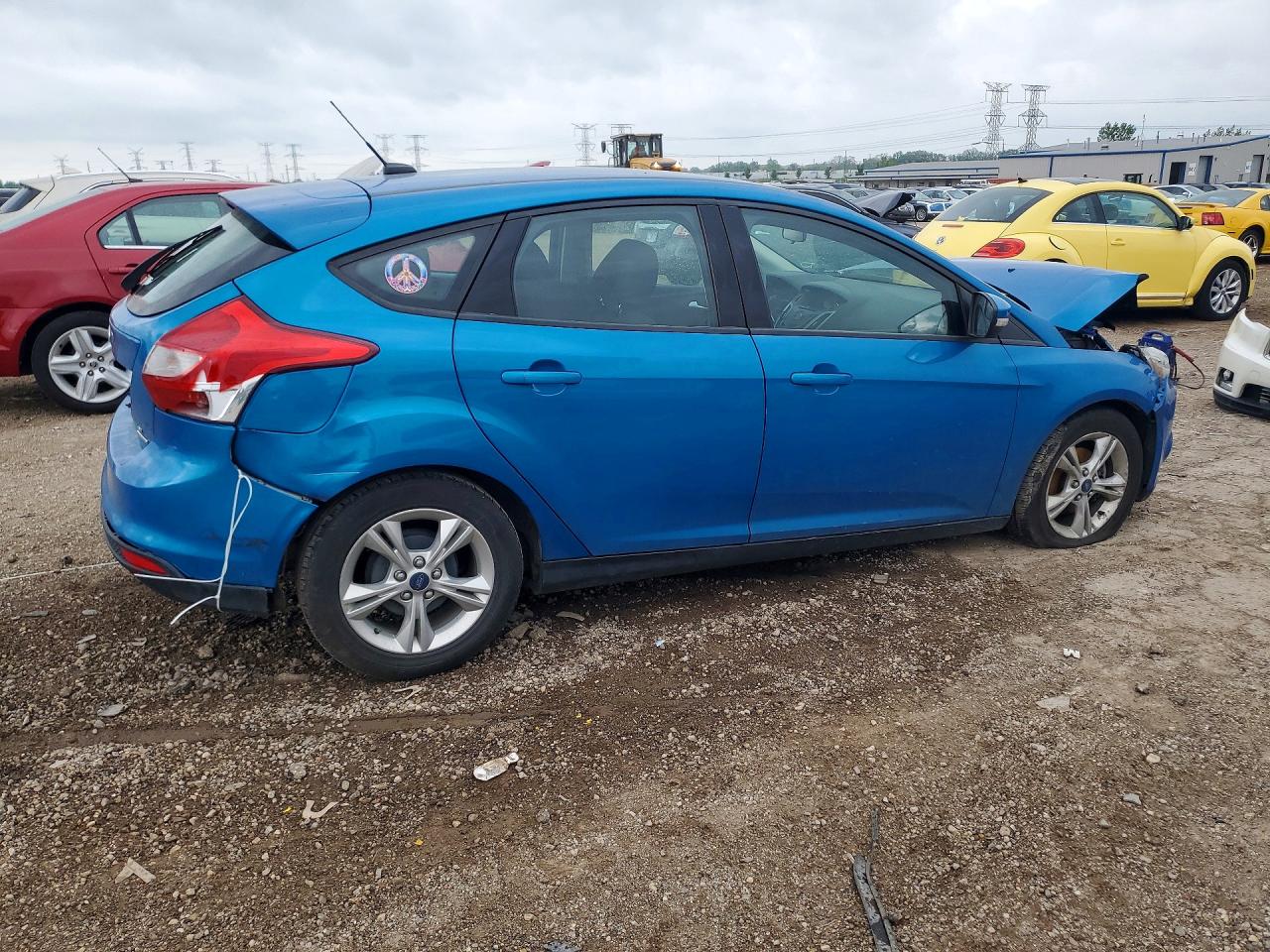 2014 Ford Focus Se Blue vin: 1FADP3K27EL192607