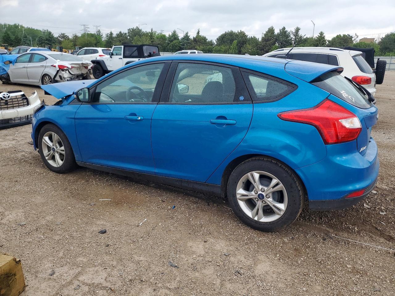 2014 Ford Focus Se Blue vin: 1FADP3K27EL192607