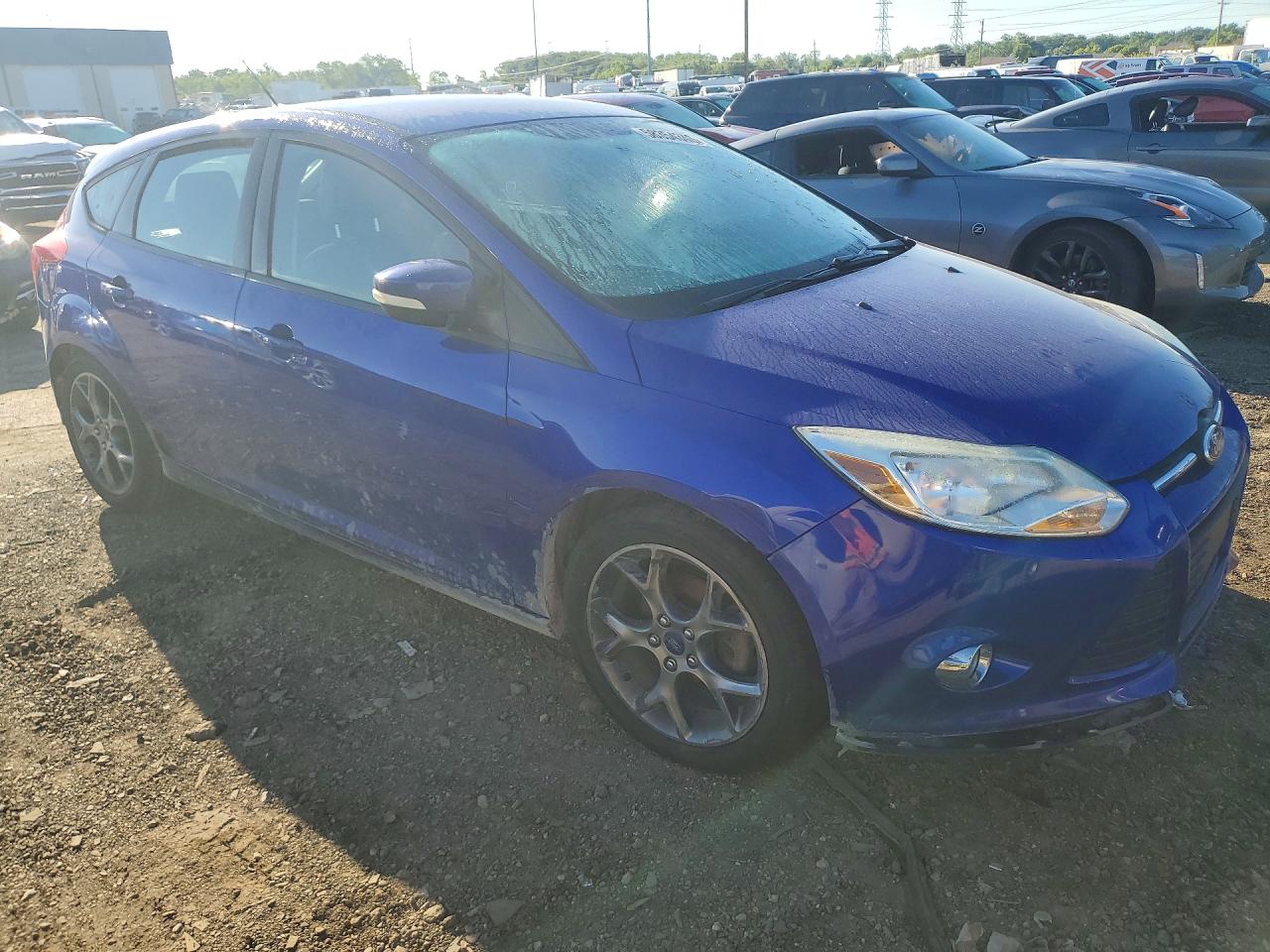 2014 Ford Focus Se Синий vin: 1FADP3K27EL195071