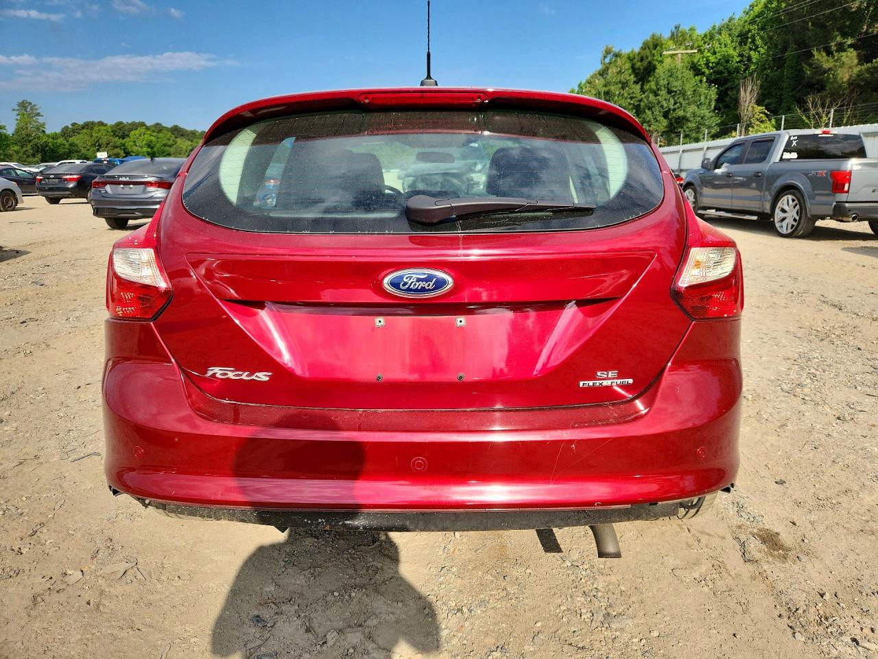 2014 Ford Focus Se Красный vin: 1FADP3K27EL204514