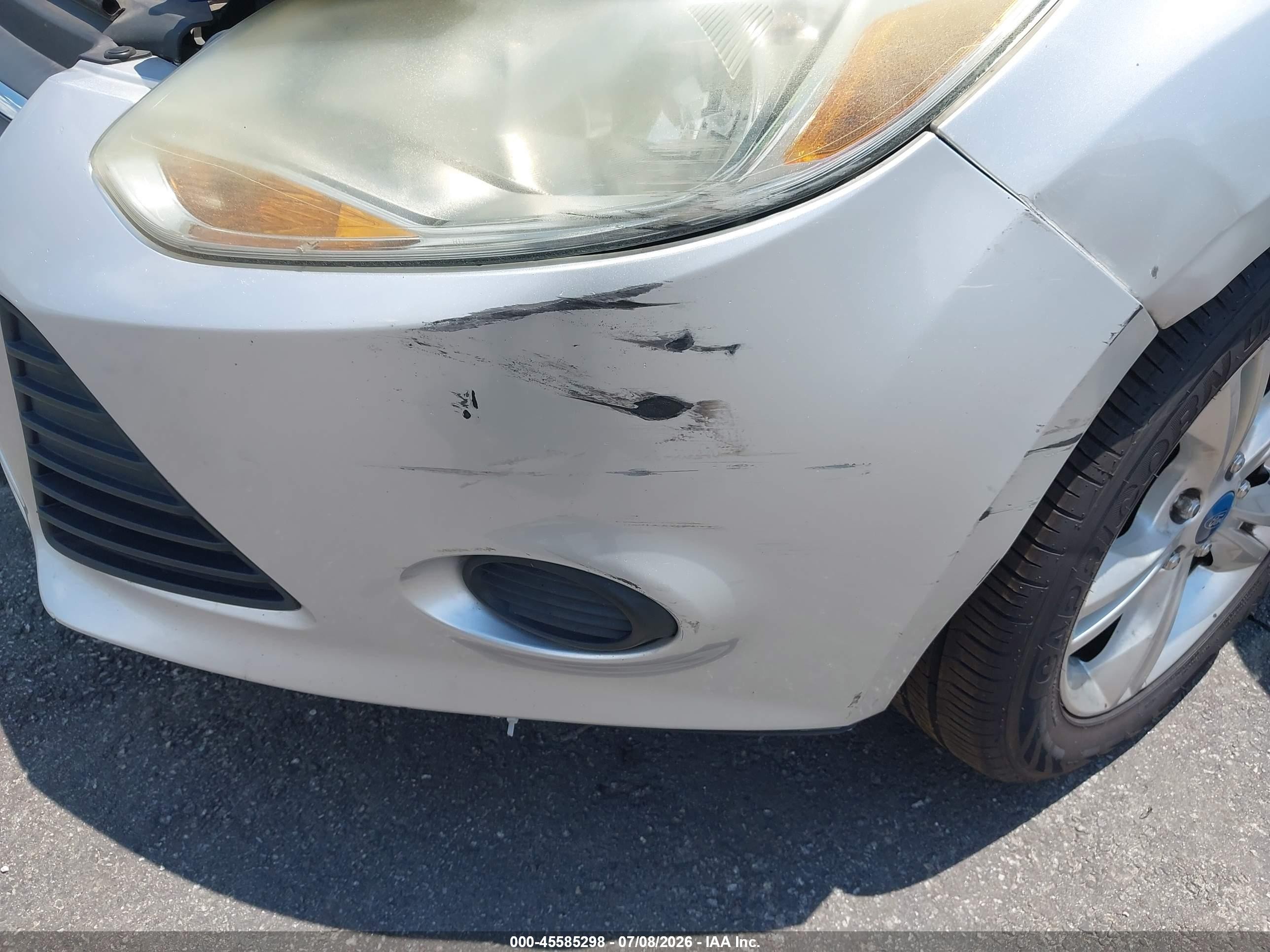 2014 Ford Focus Se Silver vin: 1FADP3K27EL251915