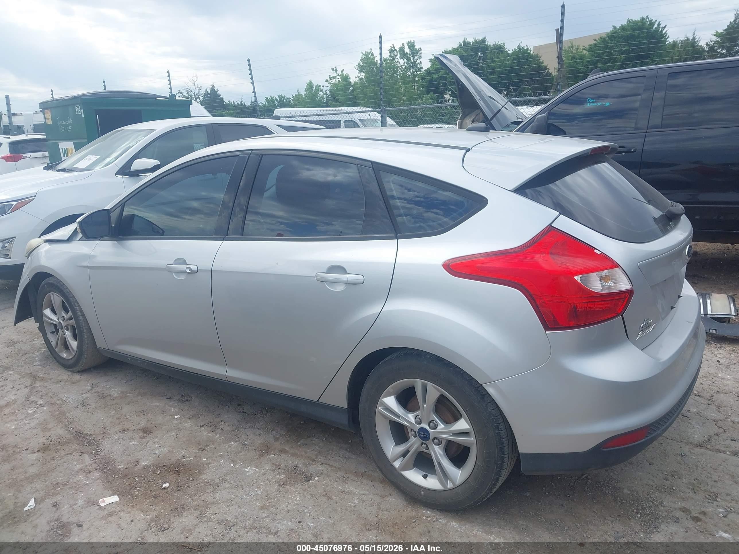 2014 Ford Focus Se Gray vin: 1FADP3K27EL284719