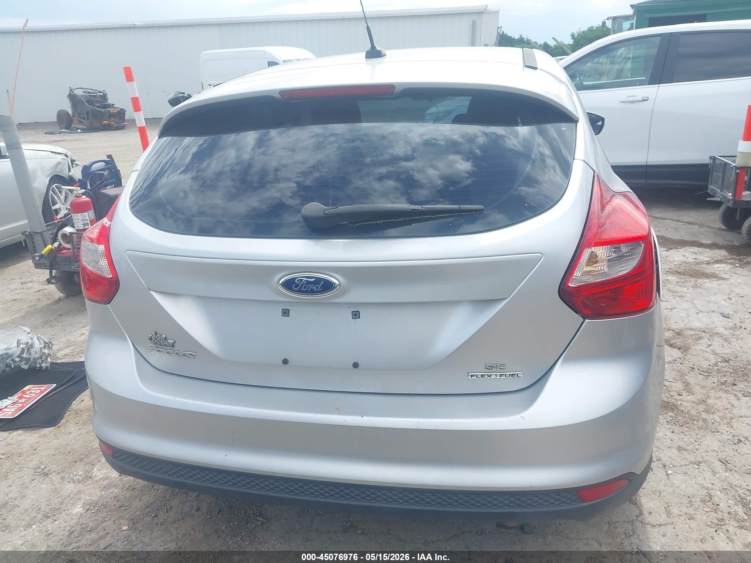 2014 Ford Focus Se Gray vin: 1FADP3K27EL284719