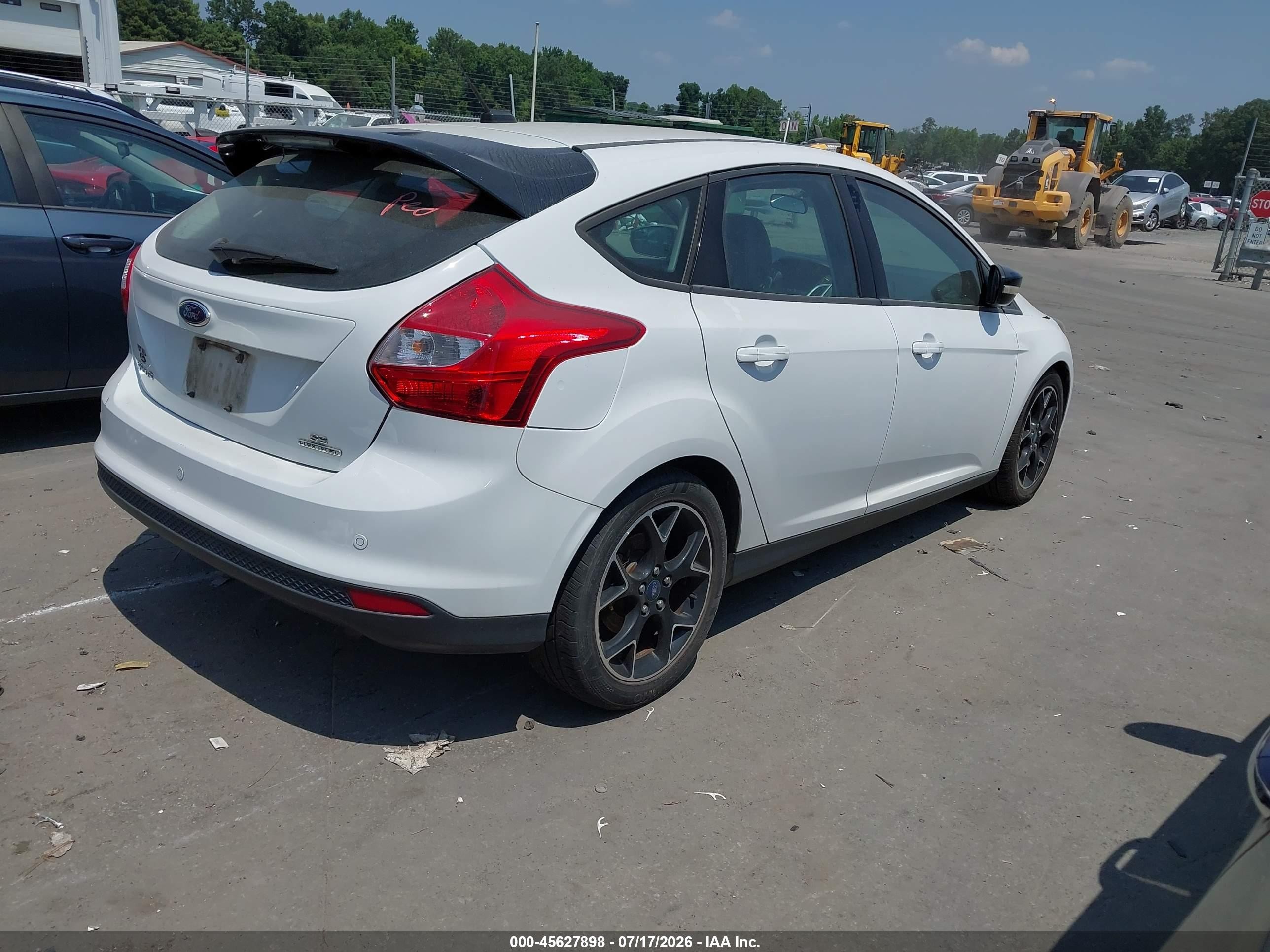 2014 Ford Focus Se White vin: 1FADP3K27EL285823