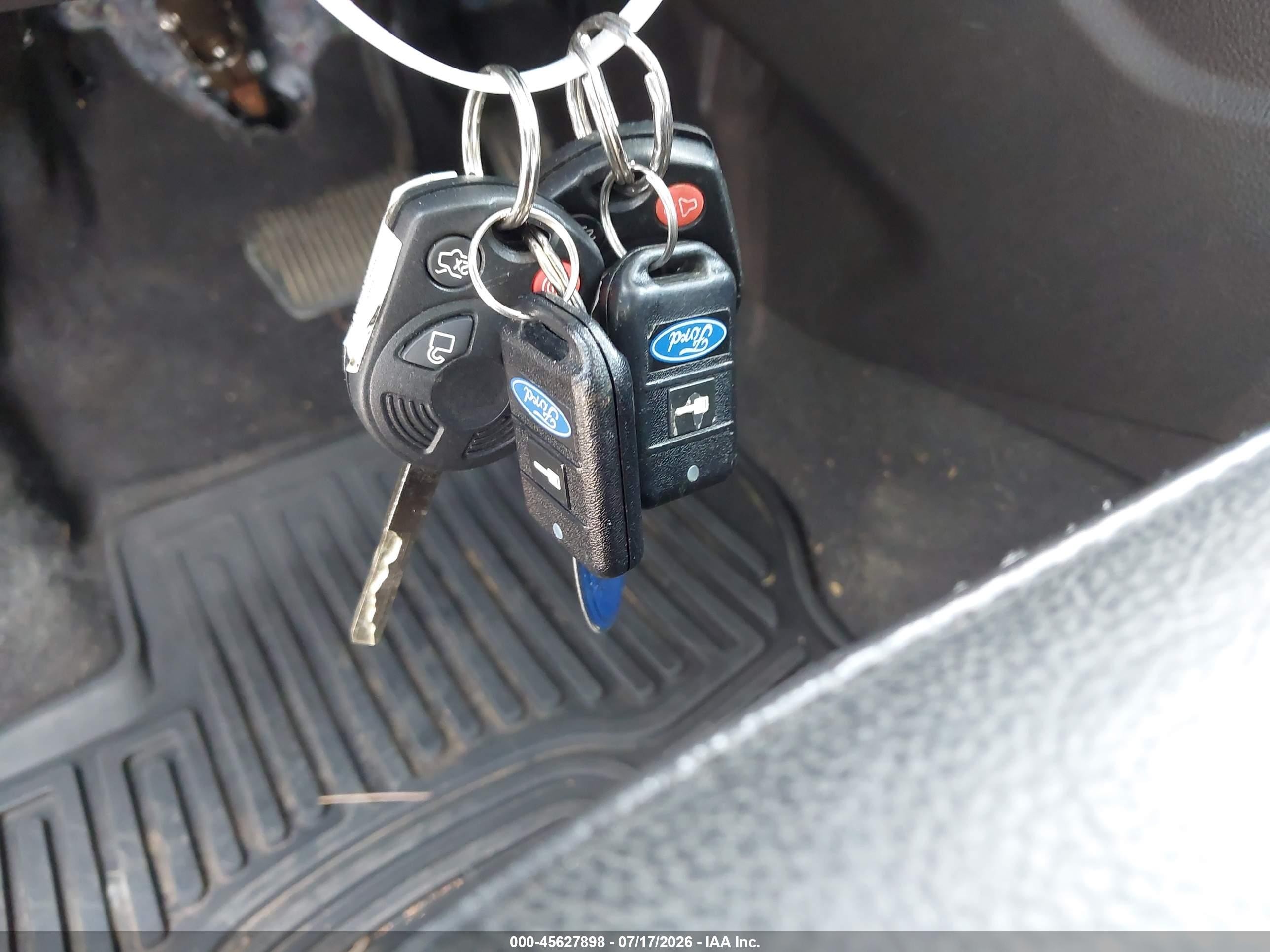 2014 Ford Focus Se White vin: 1FADP3K27EL285823