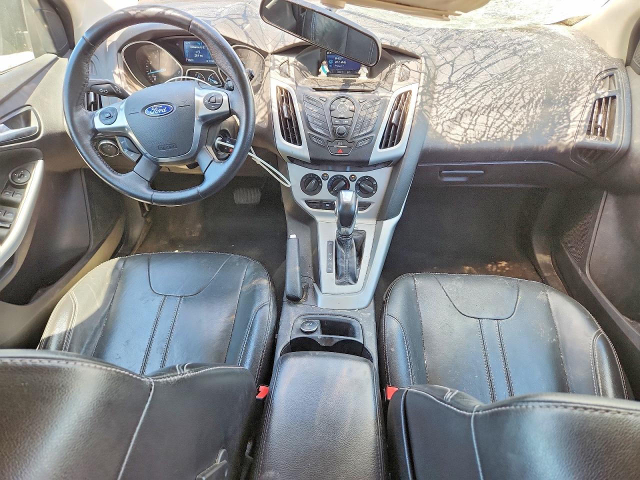 2014 Ford Focus Se Серый vin: 1FADP3K27EL337340