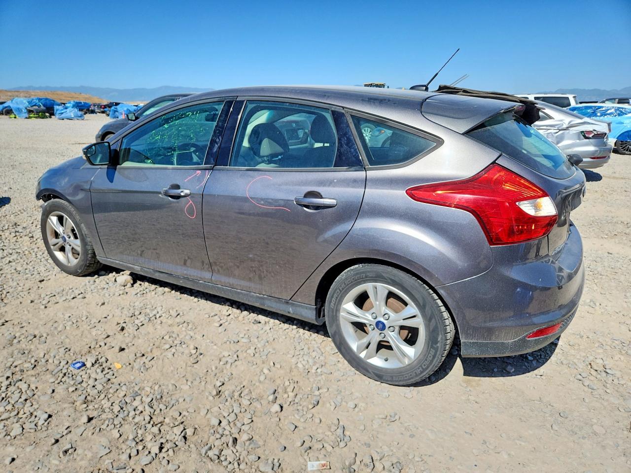 2014 Ford Focus Se Gray vin: 1FADP3K27EL350380