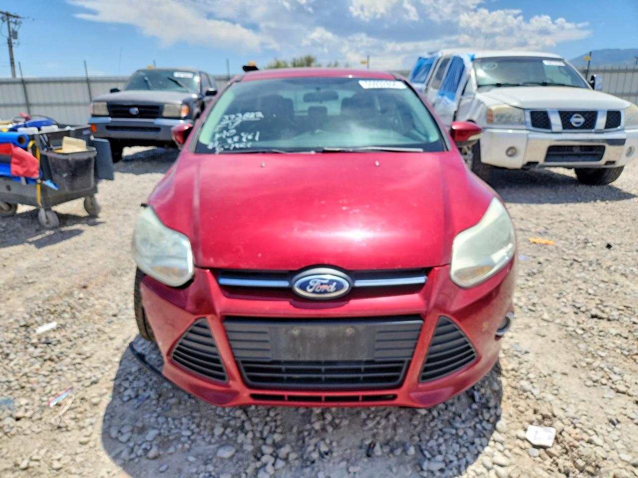2014 Ford Focus Se Red vin: 1FADP3K27EL373822
