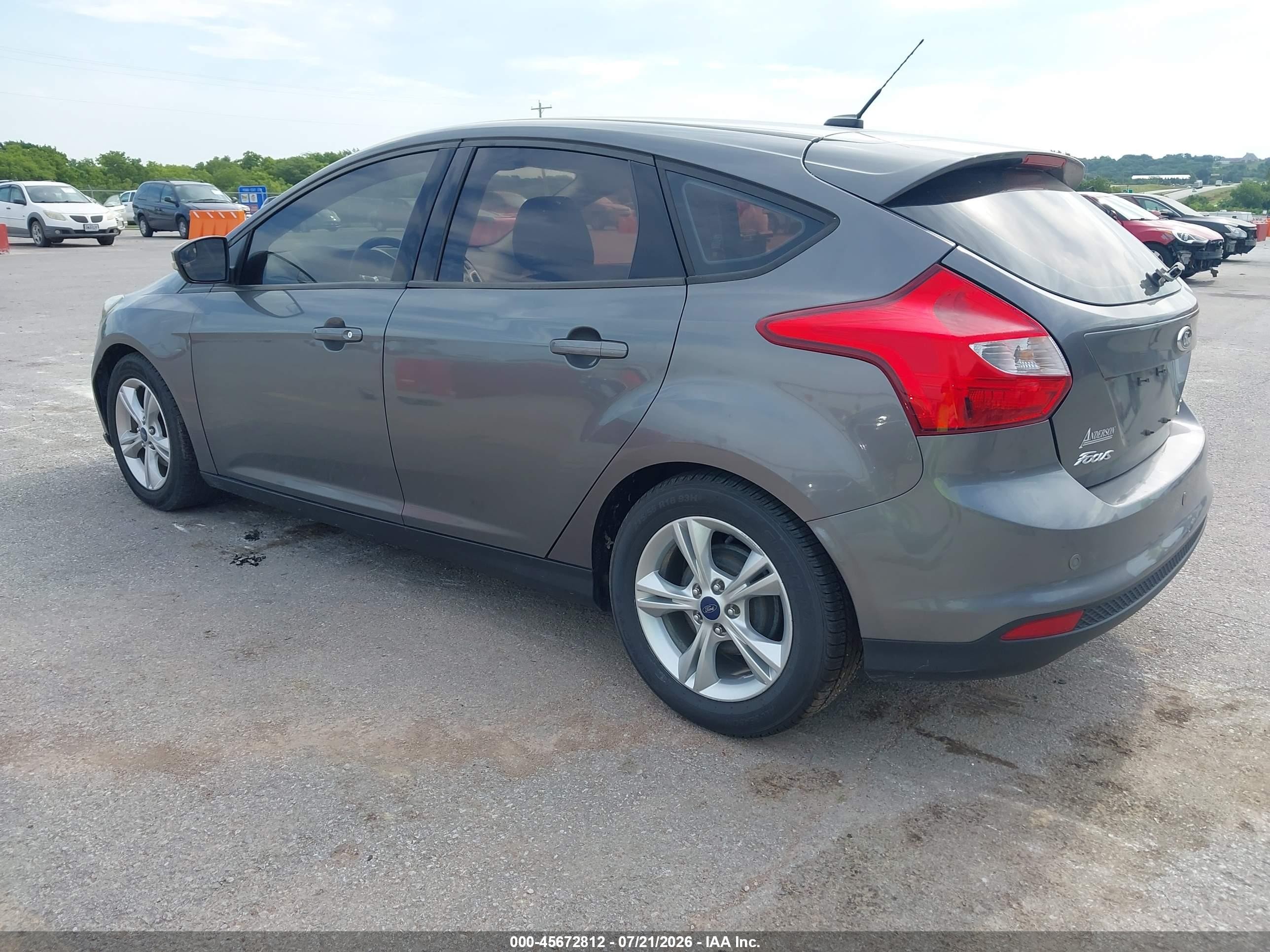 2014 Ford Focus Se Gray vin: 1FADP3K27EL381631