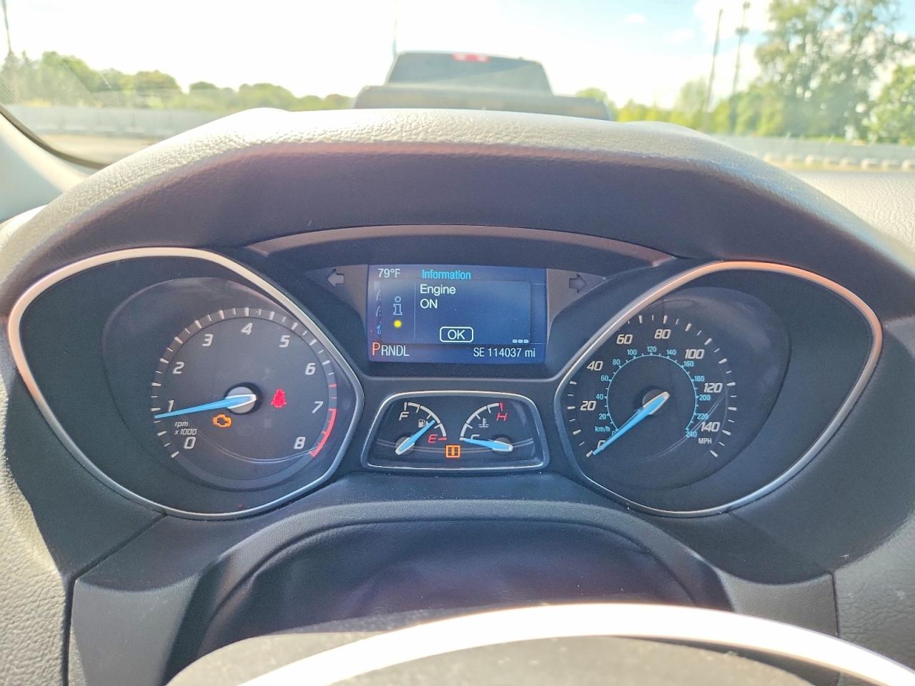 2014 Ford Focus Se Silver vin: 1FADP3K27EL382939