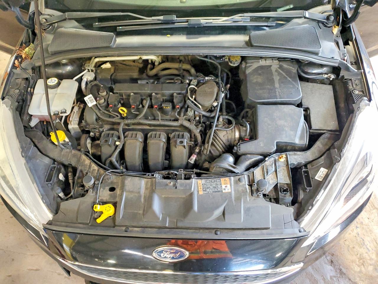 2015 Ford Focus Se Черный vin: 1FADP3K27FL215966