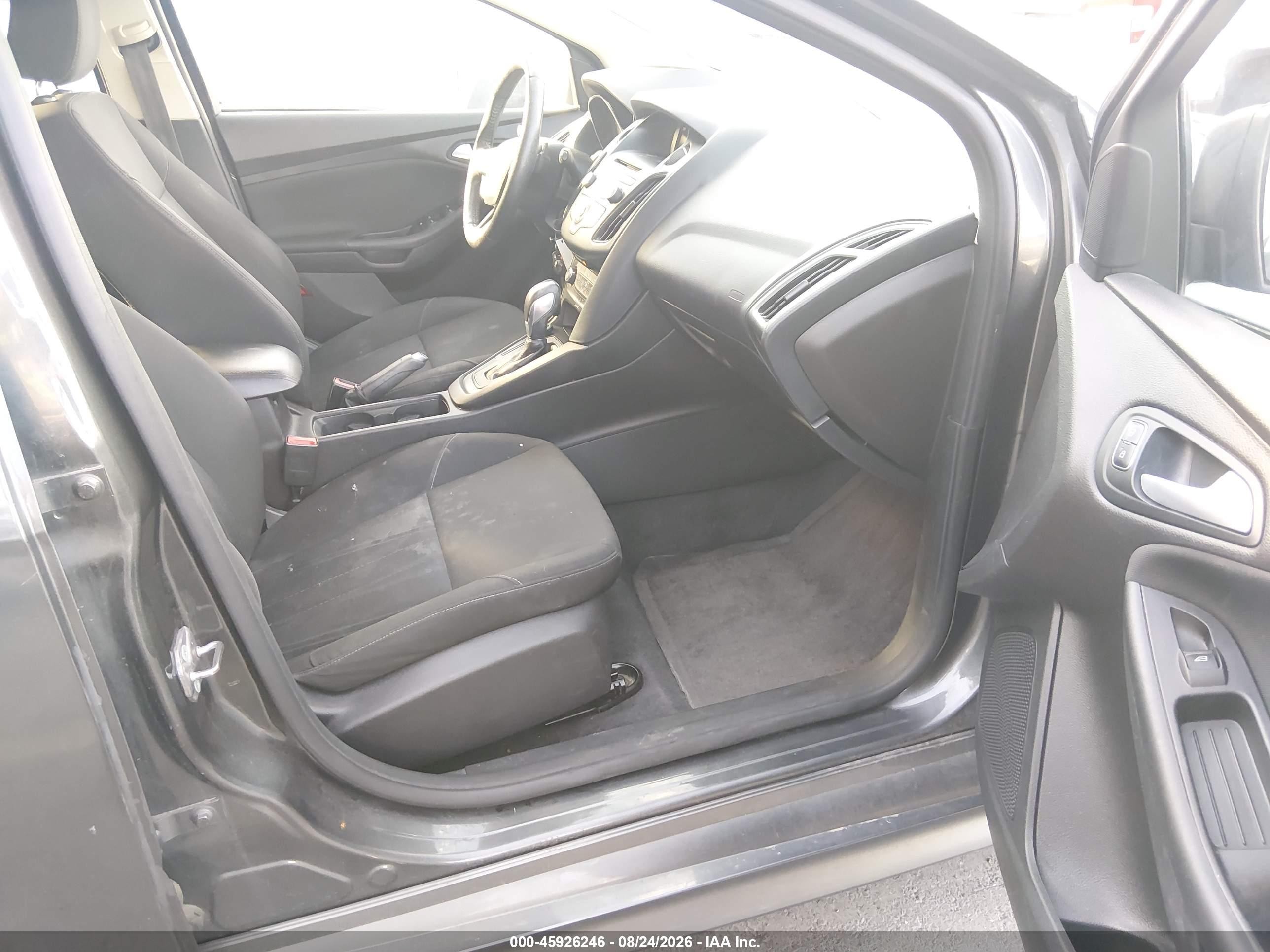 2015 Ford Focus Se Gray vin: 1FADP3K27FL248756