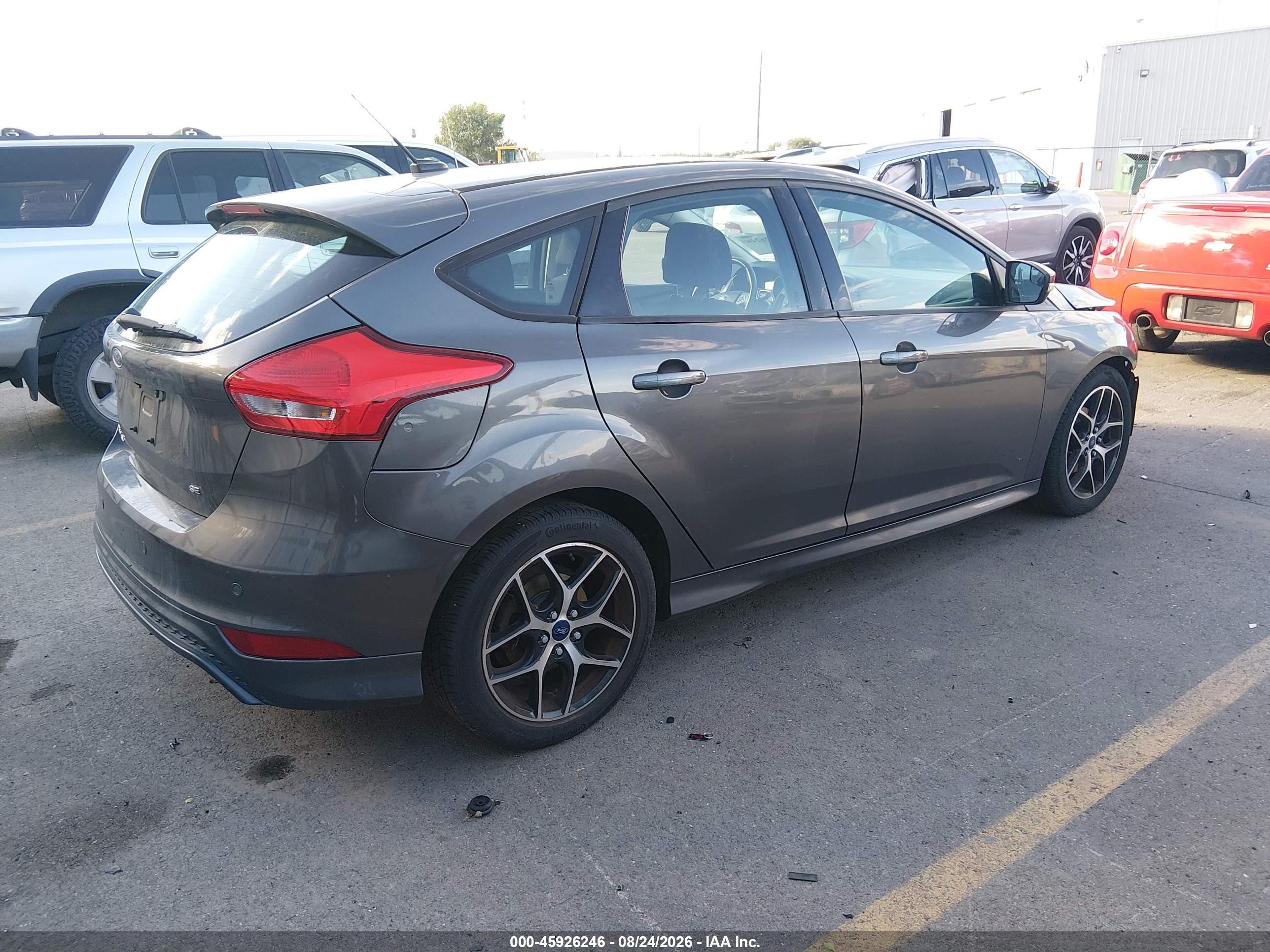 2015 Ford Focus Se Gray vin: 1FADP3K27FL248756