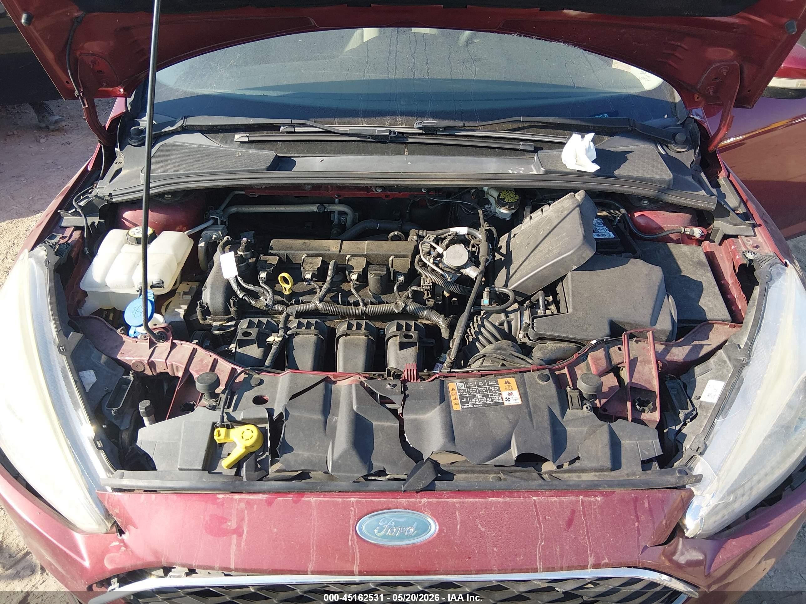 2015 Ford Focus Se Red vin: 1FADP3K27FL298041