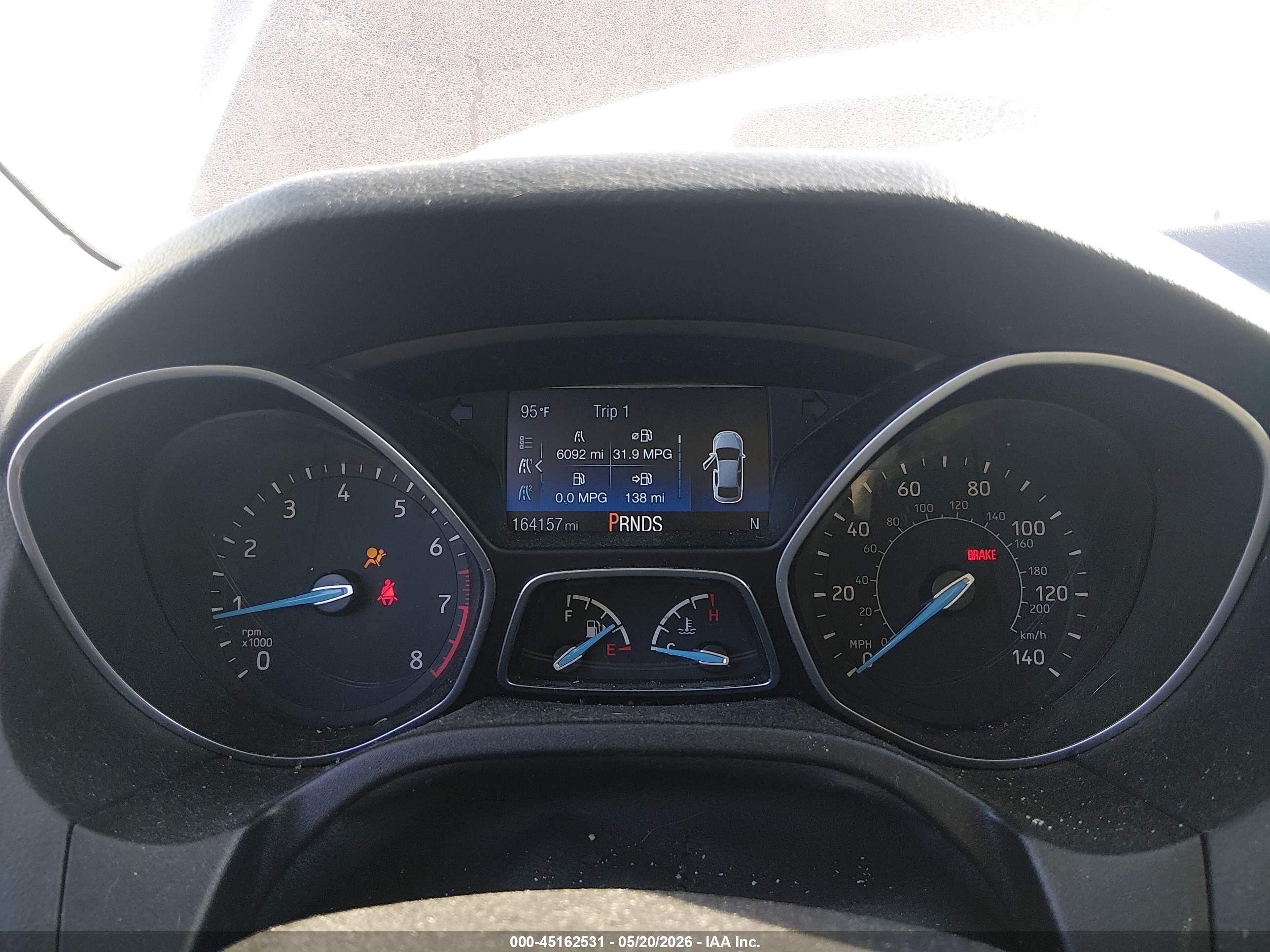 2015 Ford Focus Se Red vin: 1FADP3K27FL298041