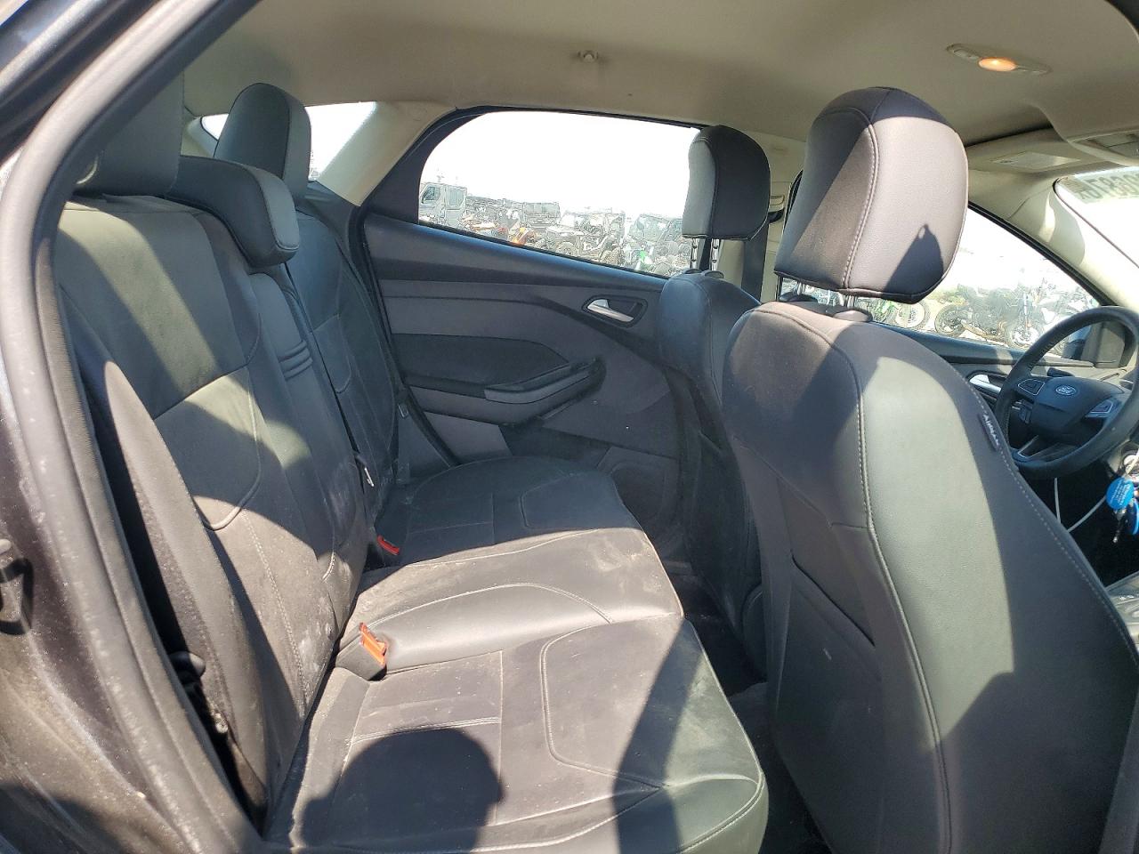 2015 Ford Focus Se Charcoal vin: 1FADP3K27FL300161