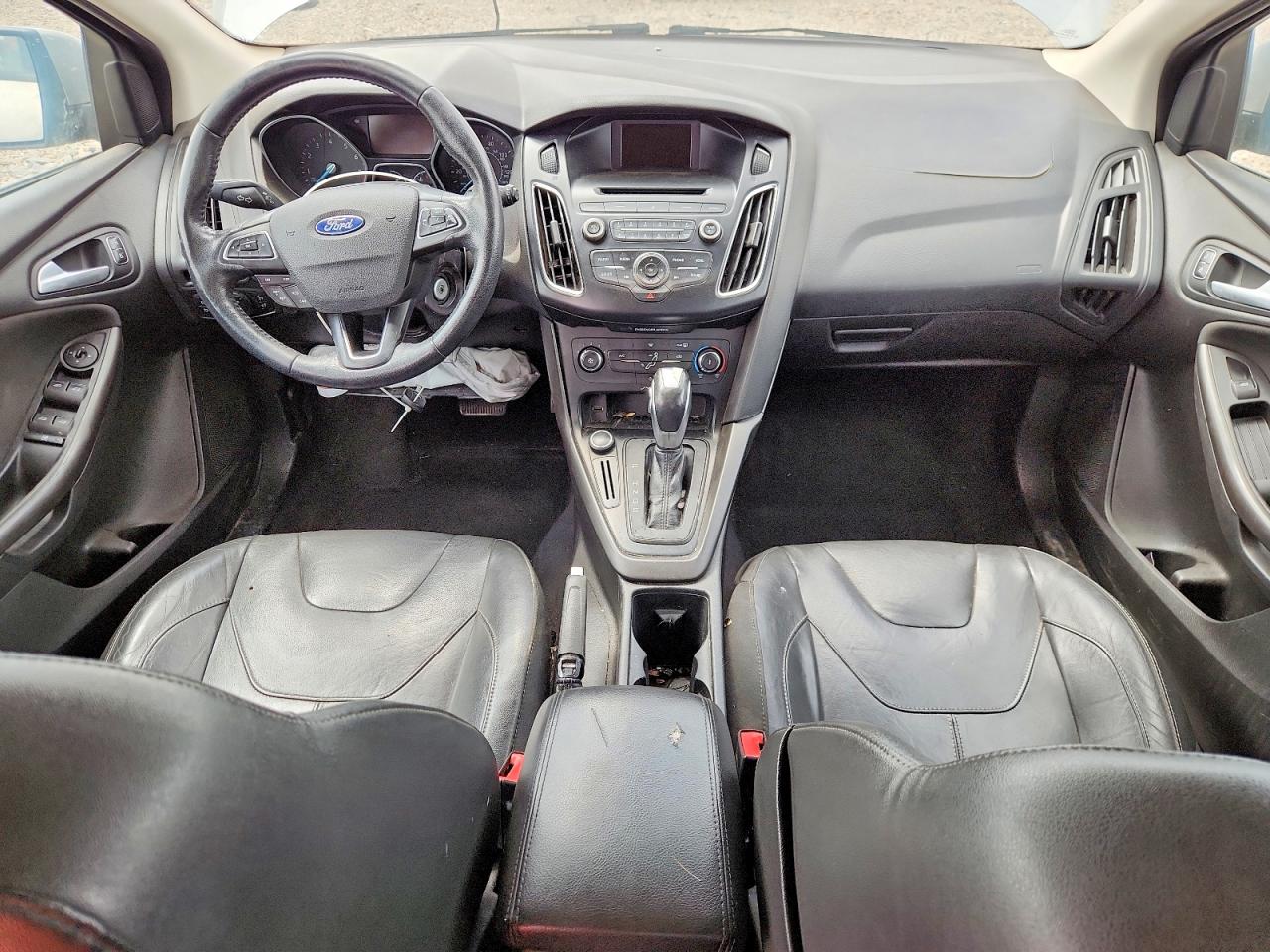 2015 Ford Focus Se Silver vin: 1FADP3K27FL319311
