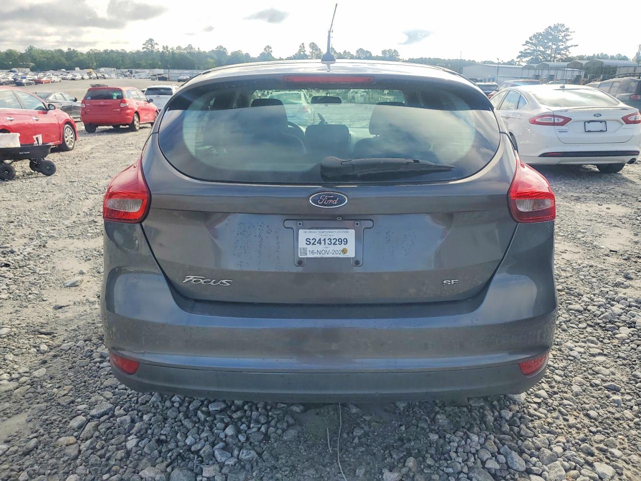 2015 Ford Focus Se Gray vin: 1FADP3K27FL328736