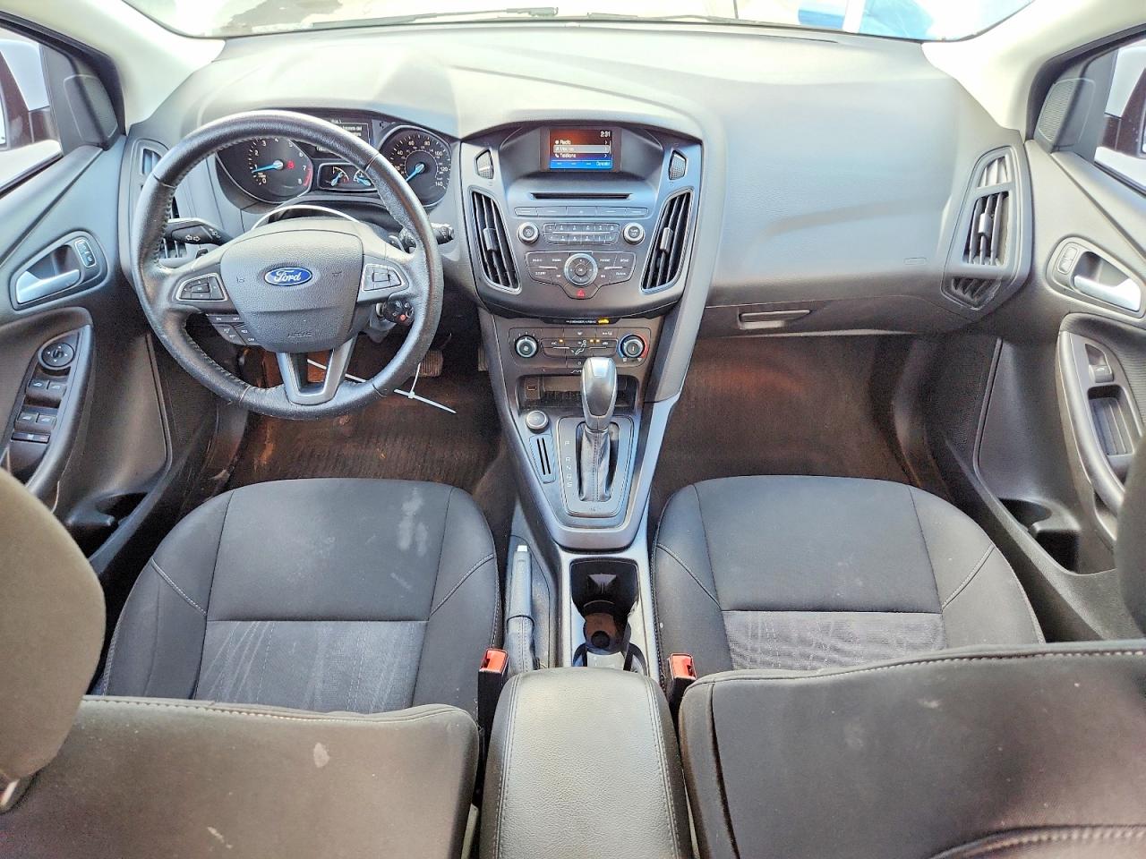2015 Ford Focus Se White vin: 1FADP3K27FL333838