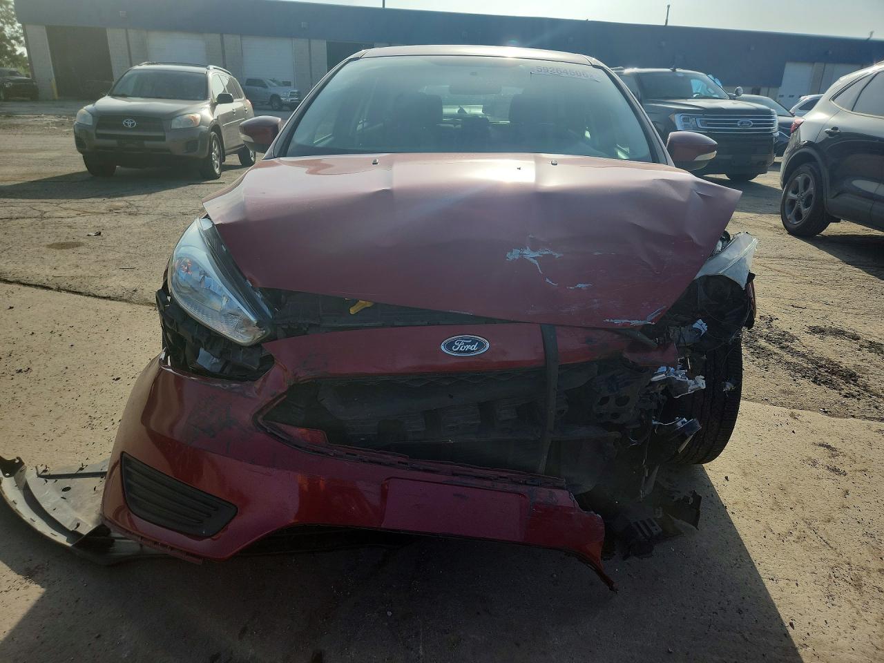 2016 Ford Focus Se Red vin: 1FADP3K27GL359308