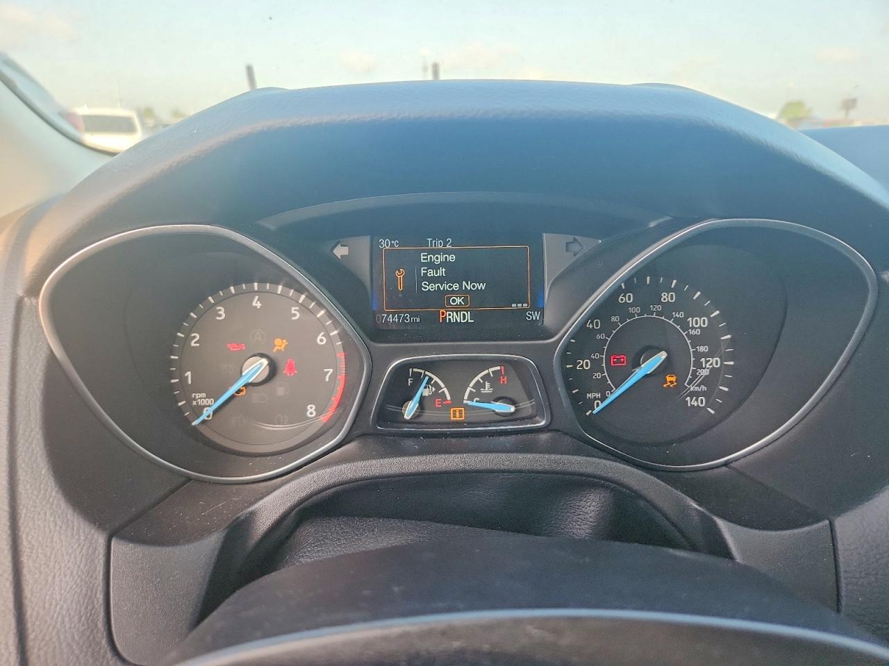 2016 Ford Focus Se Red vin: 1FADP3K27GL359308