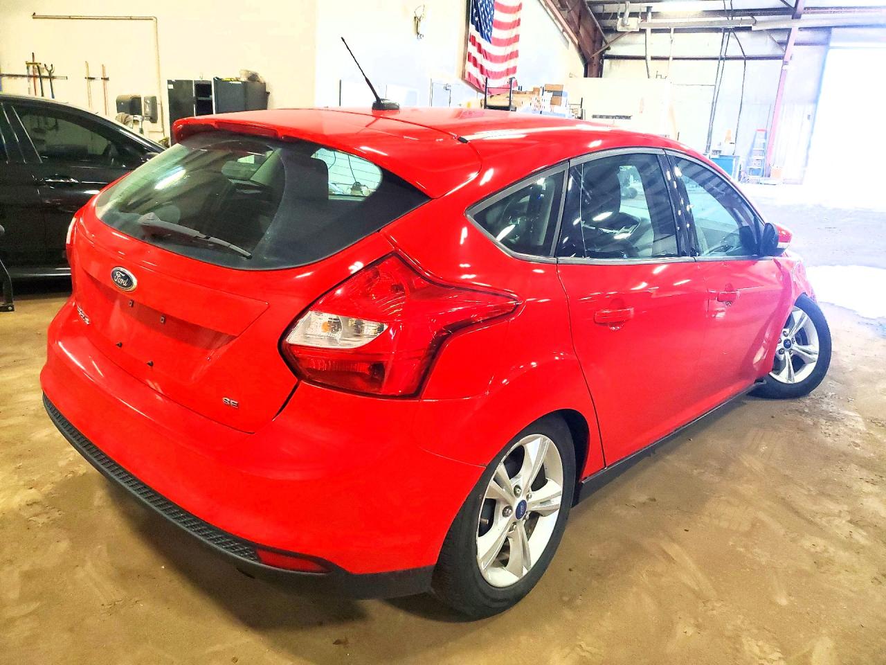 2013 Ford Focus Se Red vin: 1FADP3K28DL117719