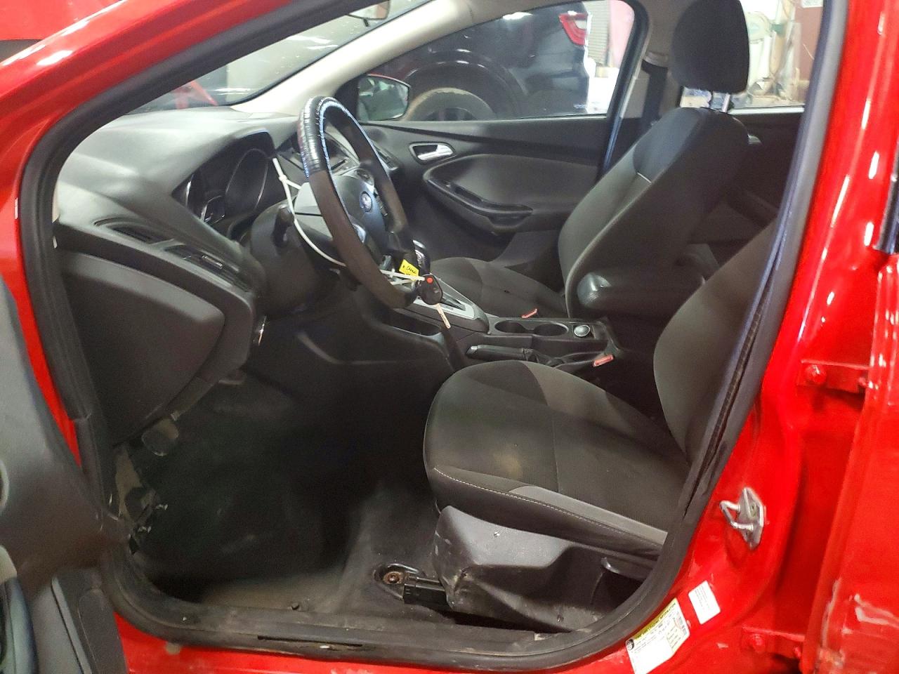 2013 Ford Focus Se Red vin: 1FADP3K28DL117719