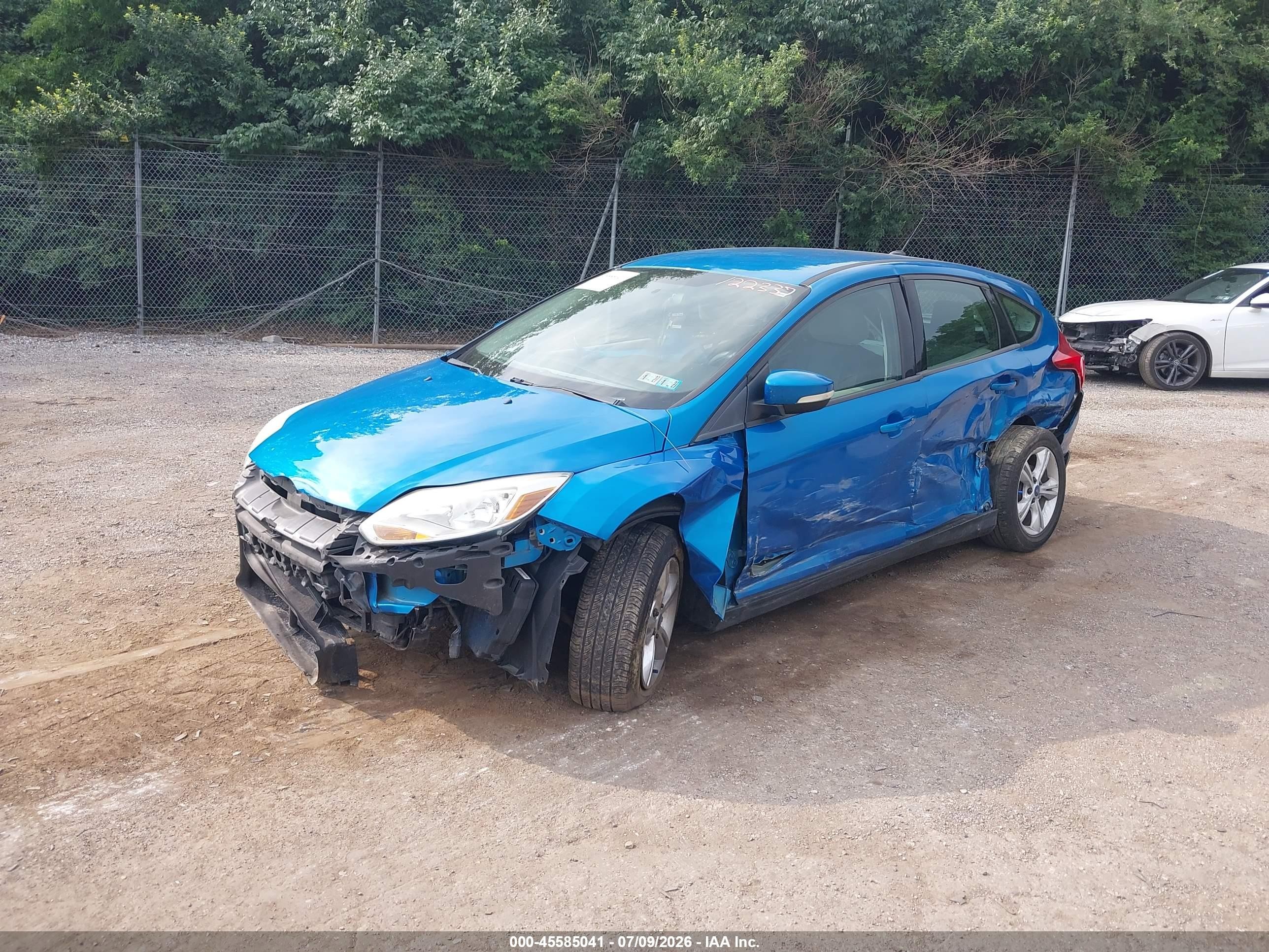 2013 Ford Focus Se Blue vin: 1FADP3K28DL122337