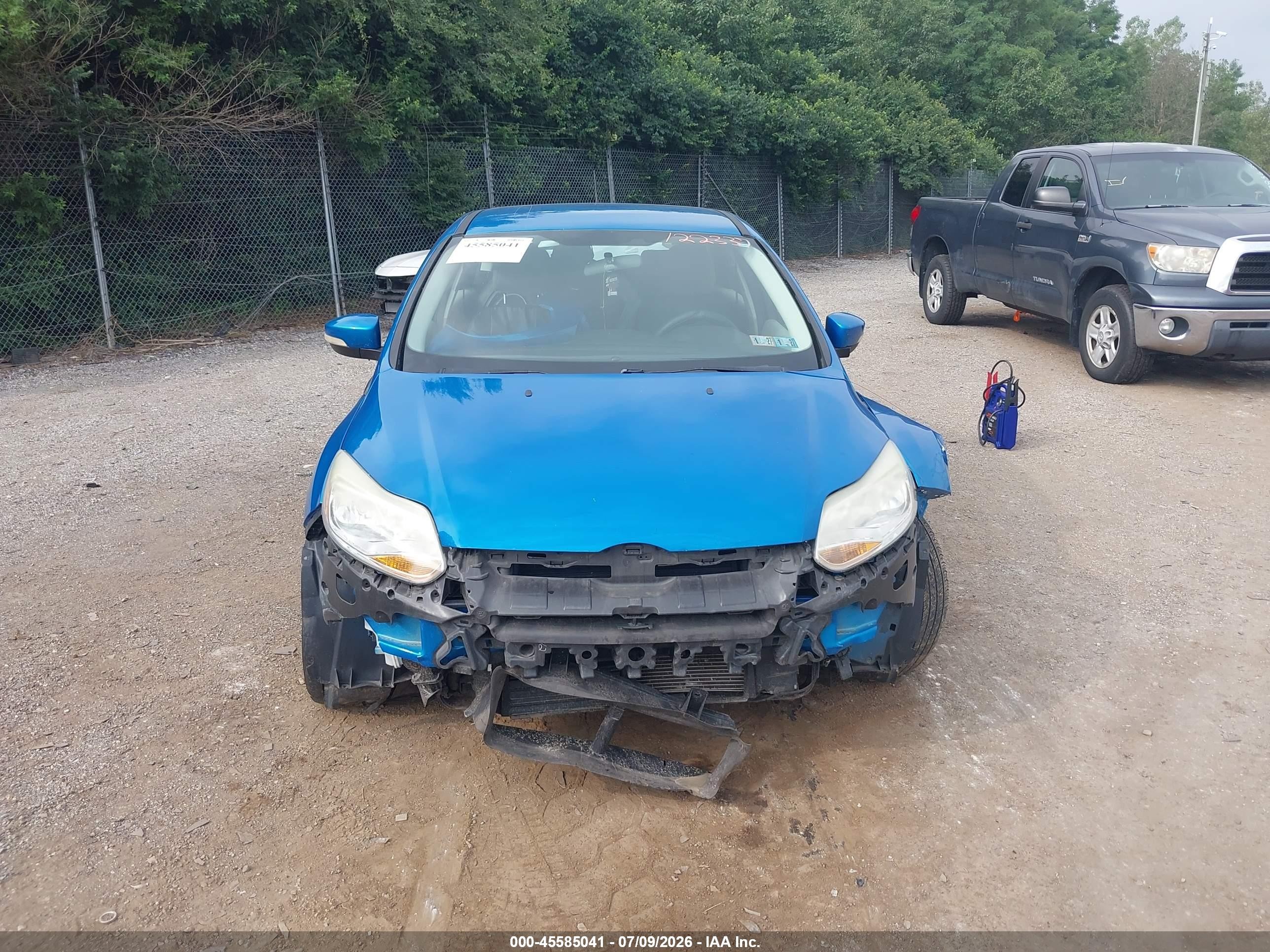 2013 Ford Focus Se Blue vin: 1FADP3K28DL122337