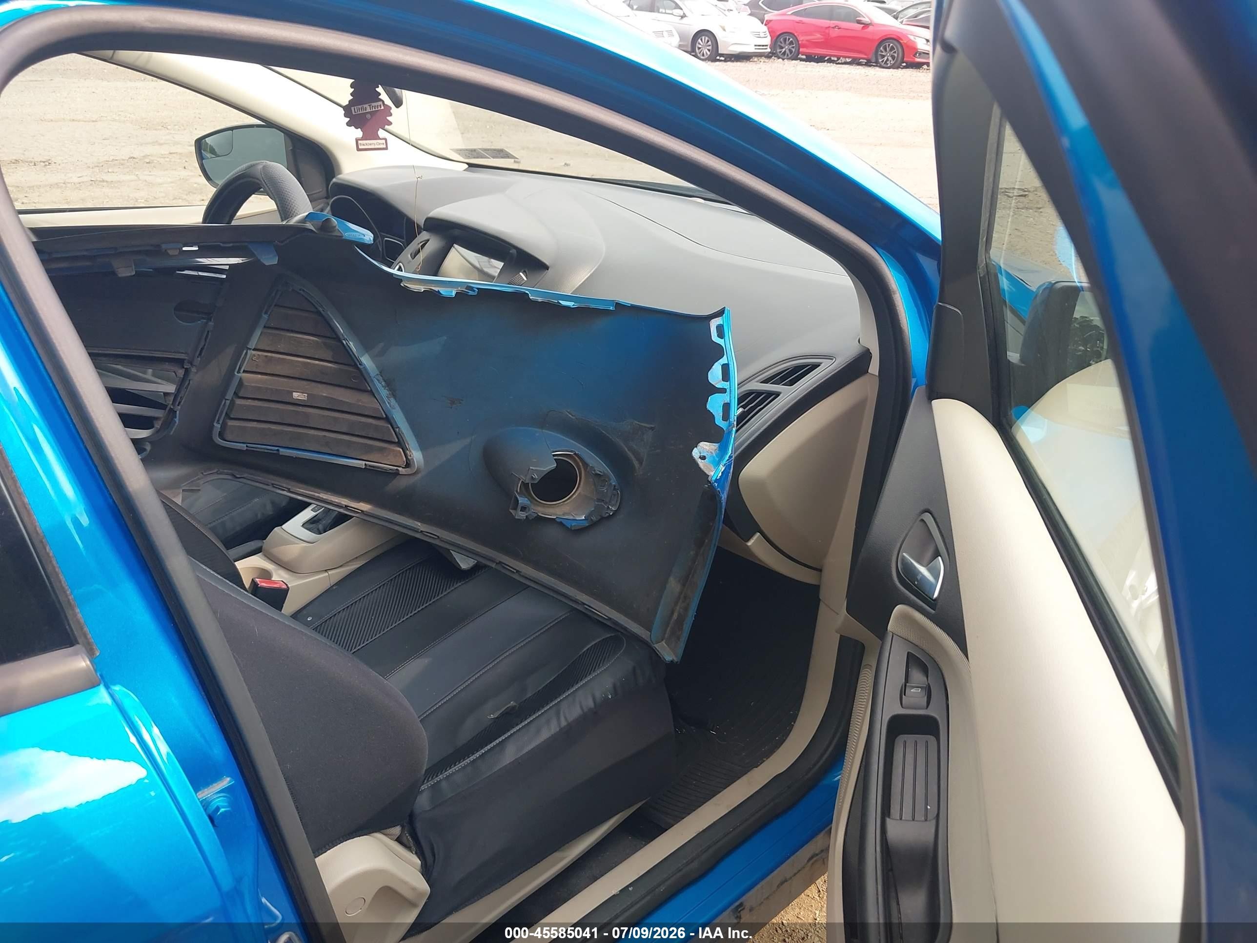 2013 Ford Focus Se Blue vin: 1FADP3K28DL122337