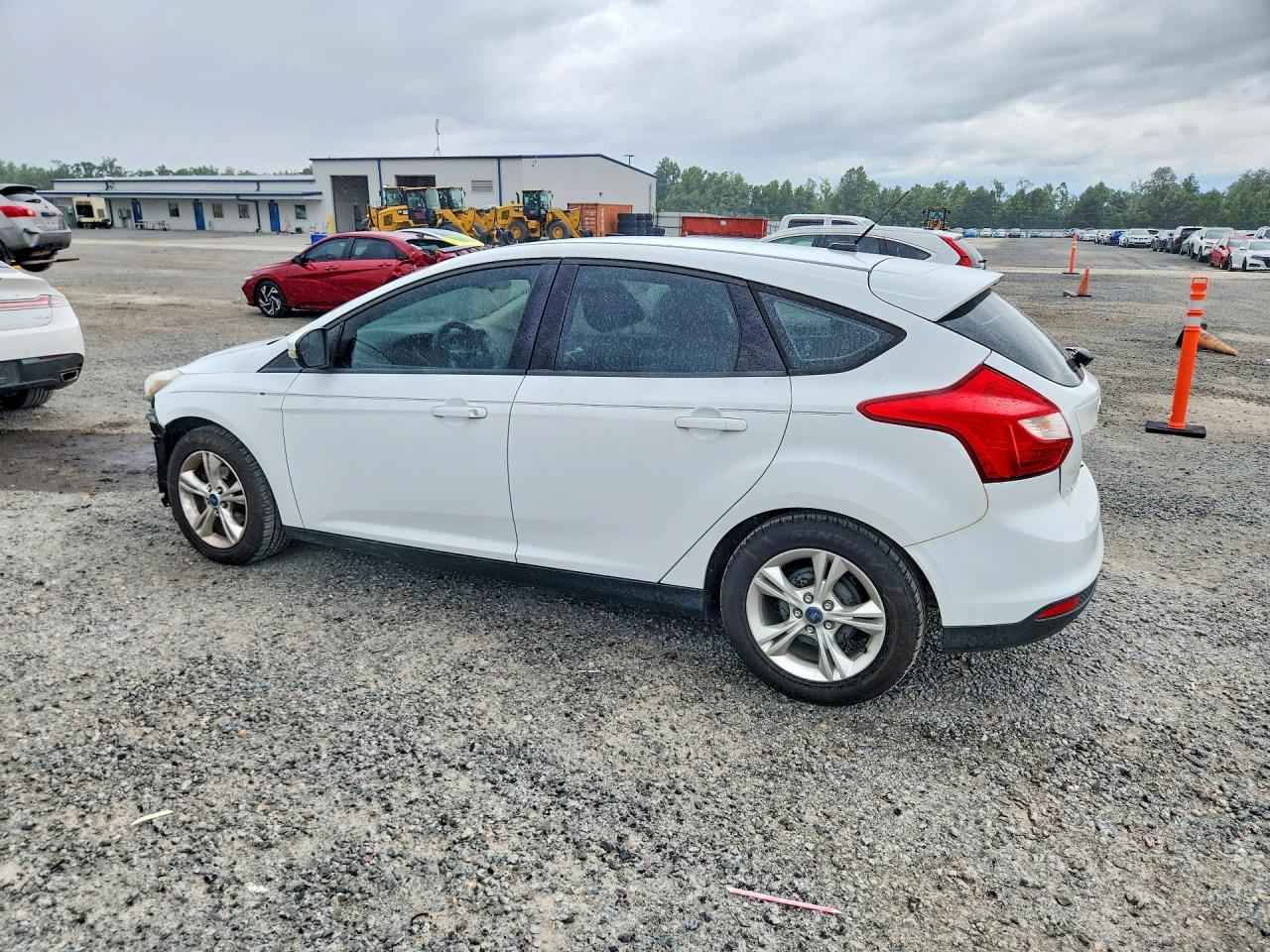 2013 Ford Focus Se White vin: 1FADP3K28DL131409