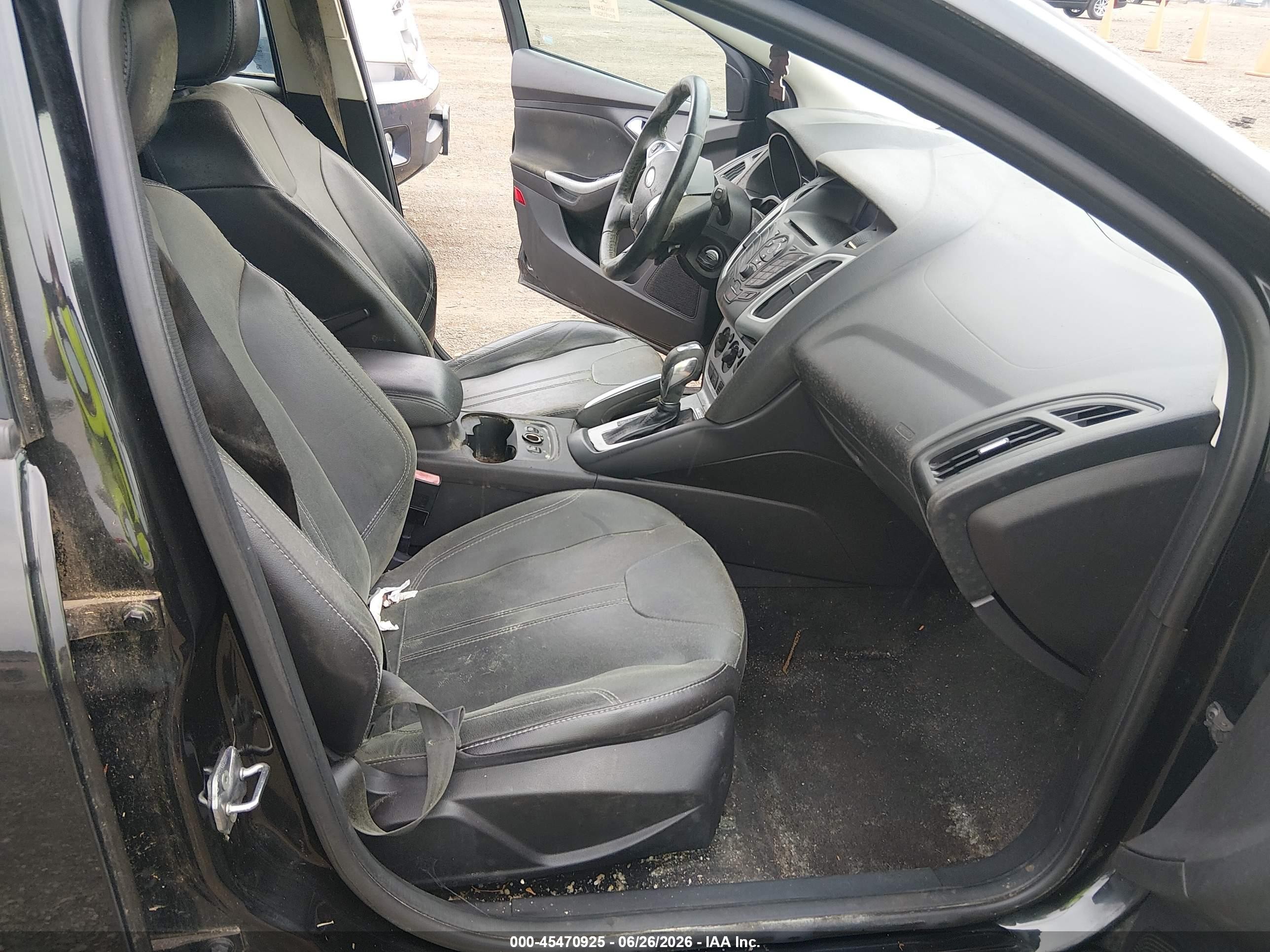 2013 Ford Focus Se Black vin: 1FADP3K28DL176186
